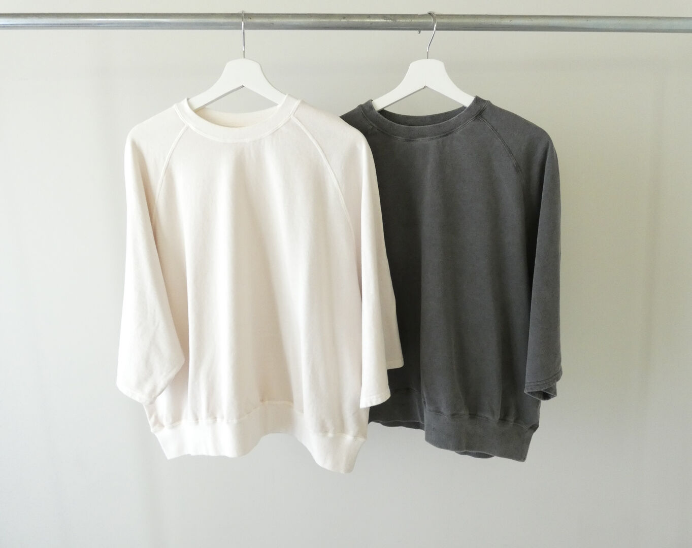 Veritecoeur(ヴェリテクール) Pigment dyeing ピグメントダイミニ裏毛プルオーバーの商品画像9