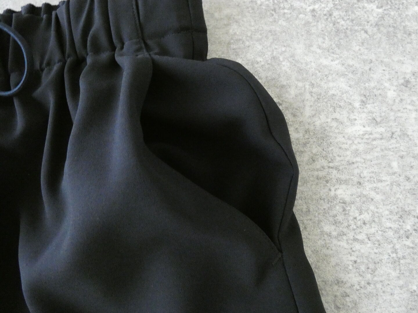 Ballsey(ボールジィ) サブレジョーゼット ギャザーワイドパンツの商品画像23