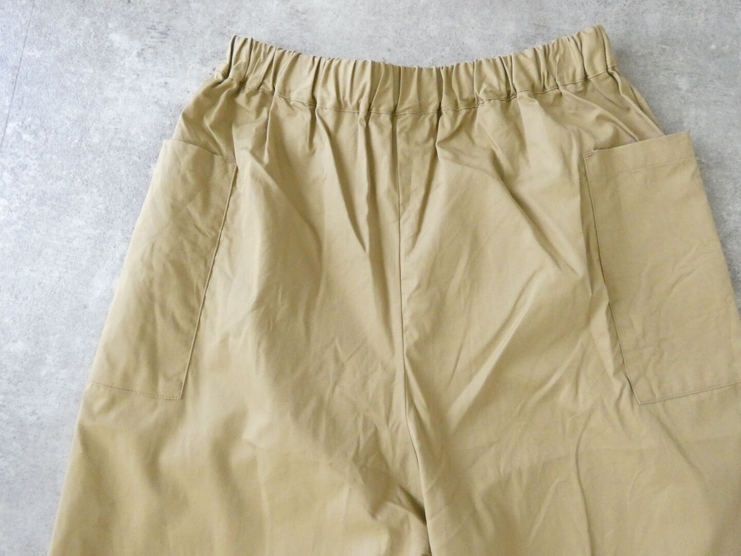 ina(イナ) 天日干し風ヴィンテージワッシャーツイルウエストゴムポケットパンツの商品画像17
