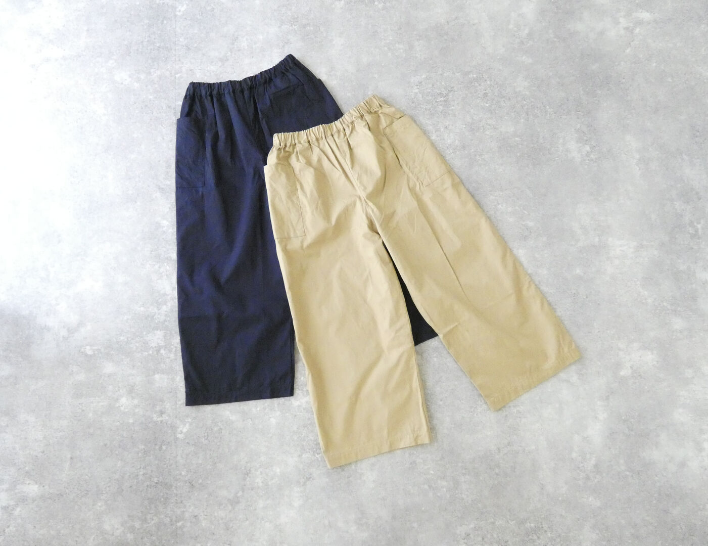 ina(イナ) 天日干し風ヴィンテージワッシャーツイルウエストゴムポケットパンツの商品画像3