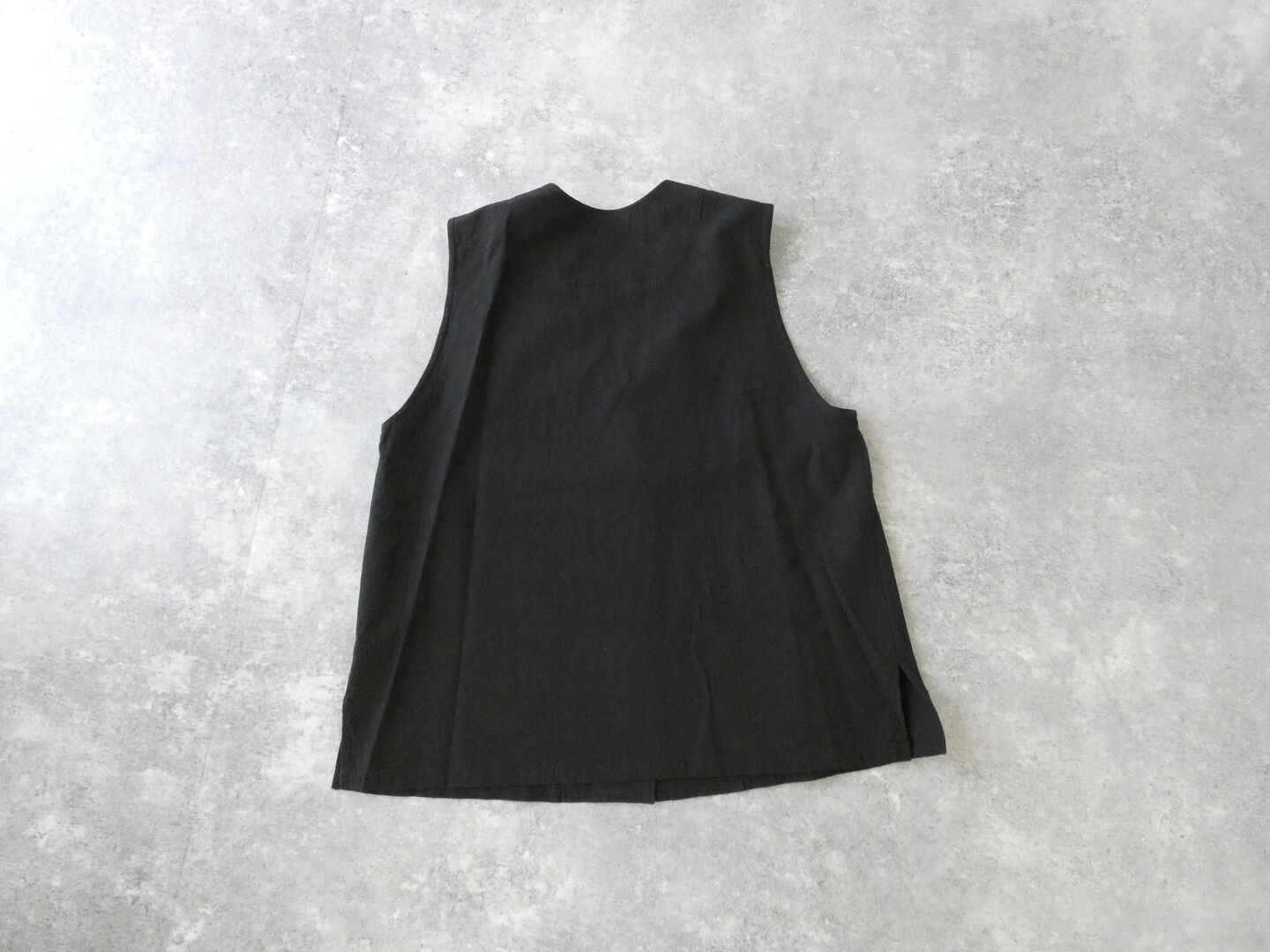 ina(イナ) リネンコットンキャンバスパッチポケットベストの商品画像43