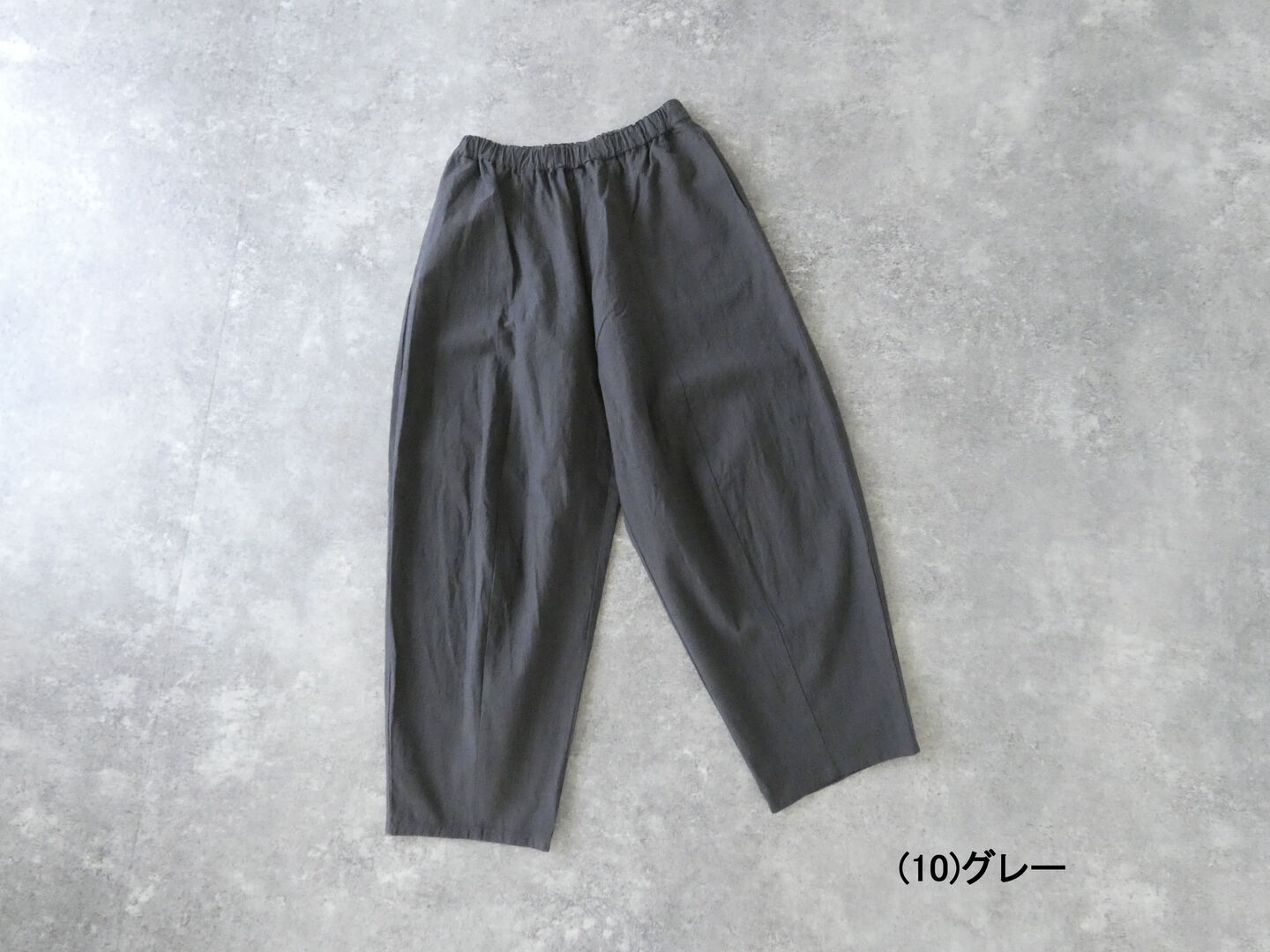 ina(イナ) リネンコットンキャンバス　センター切替カーブパンツの商品画像11