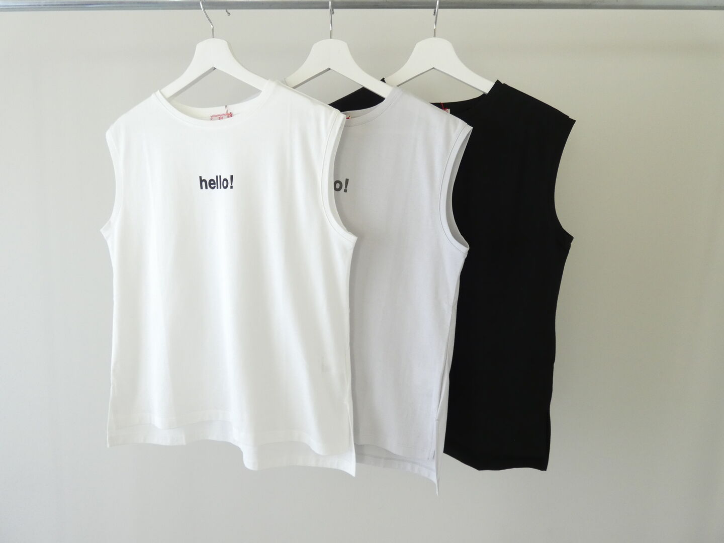 mao made(マオメイド) きれいめ天竺プリントT helloプリントタンクの商品画像8