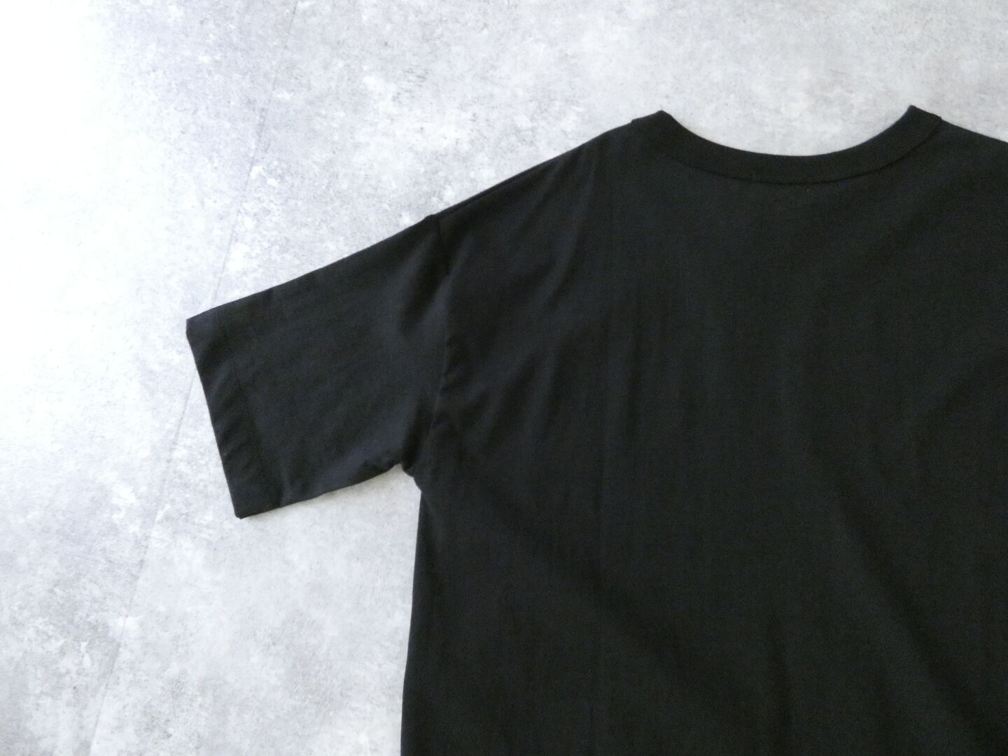 mao made(マオメイド) きれいめ天竺プリント Hai TEEの商品画像23