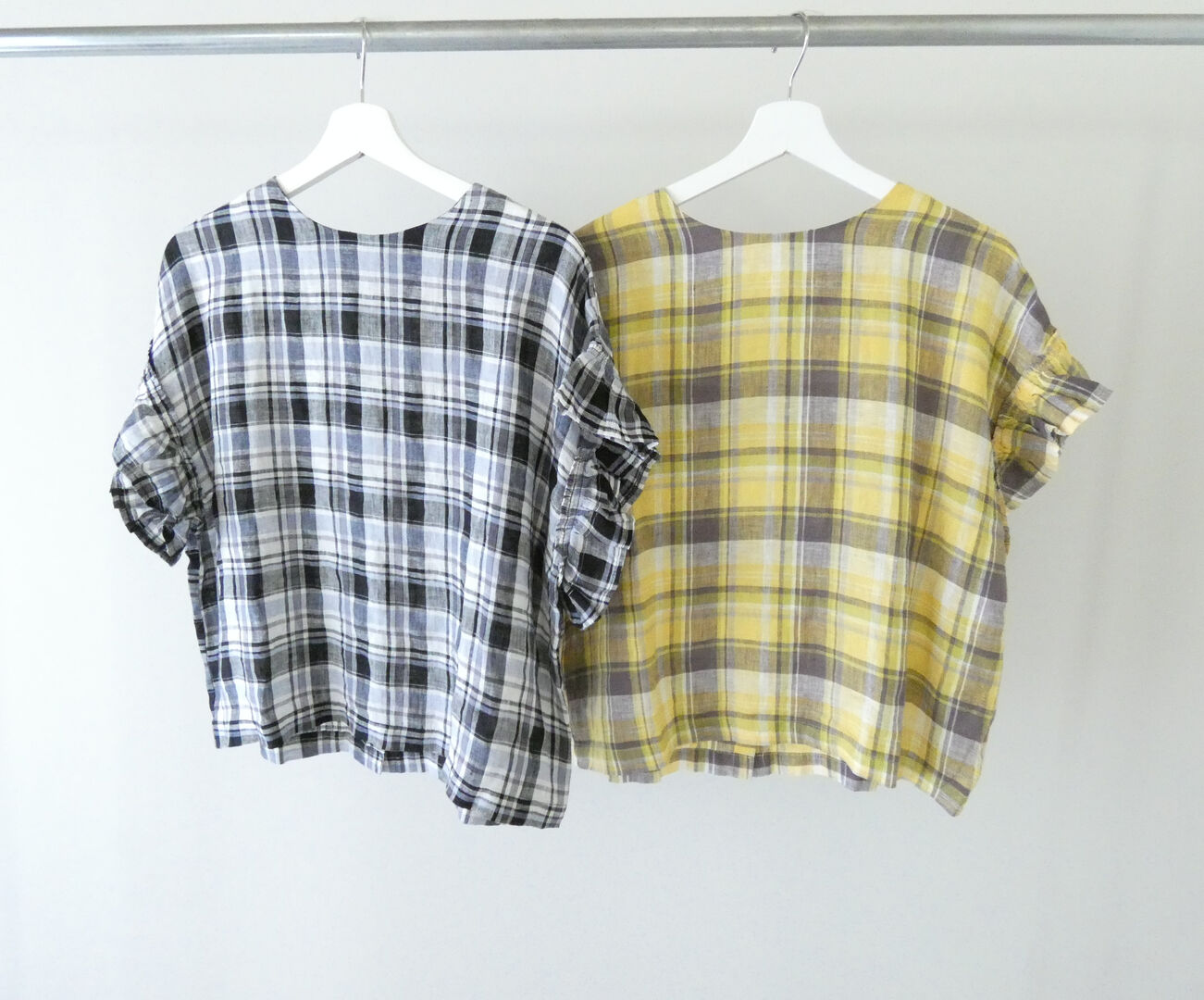 mao made(マオメイド) リネンBIGチェック お袖ふりふり2wayブラウスの商品画像10