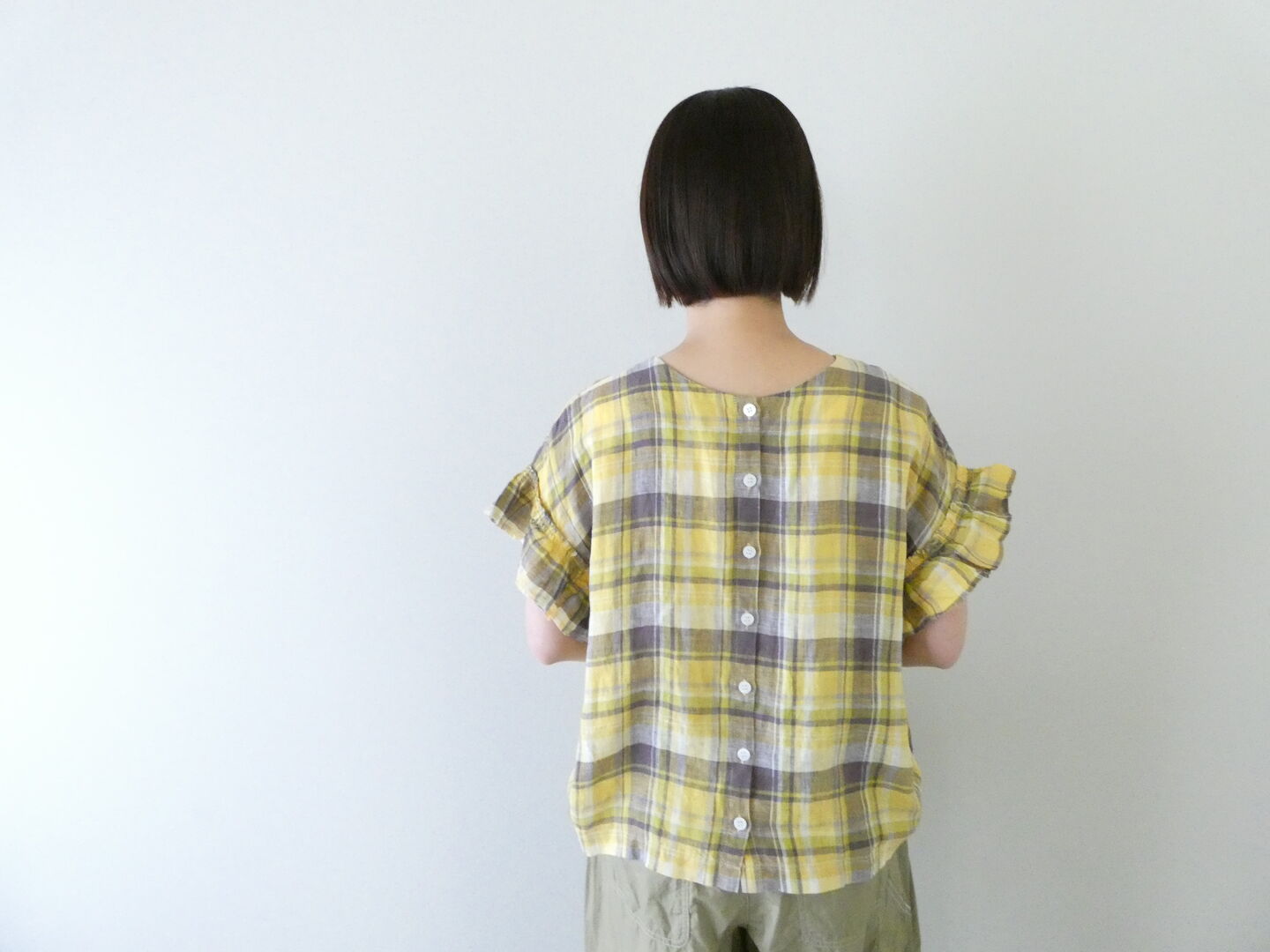 mao made(マオメイド) リネンBIGチェック お袖ふりふり2wayブラウスの商品画像7