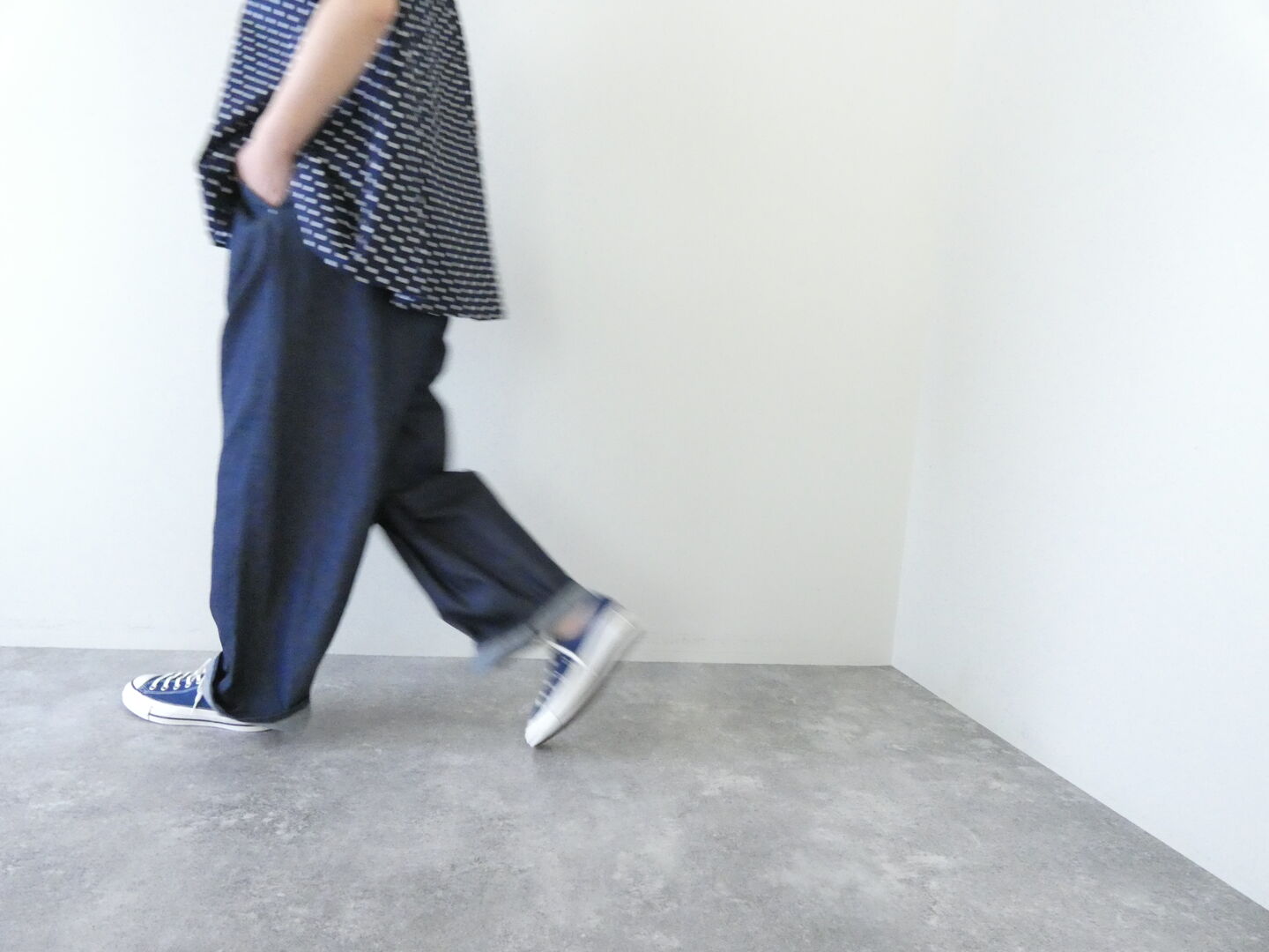 MidiUmi(ミディウミ) denim tuck wide easy pantsの商品画像7
