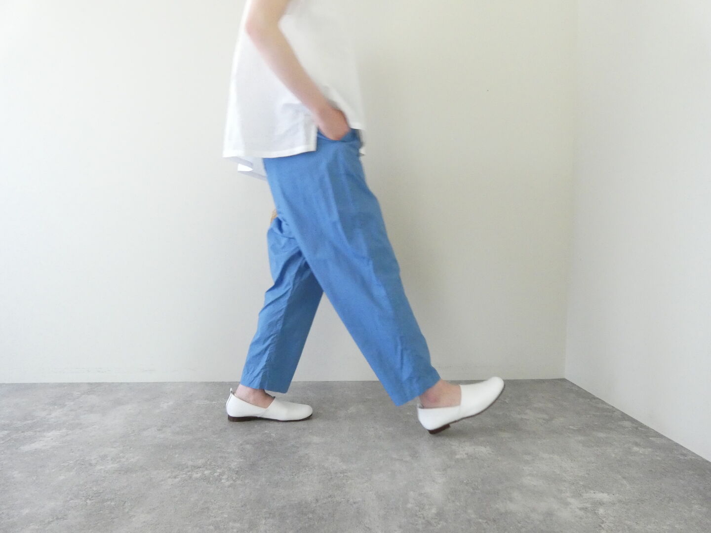 R&D.M.Co-(オールドマンズテーラー) GARMENT DYE TYPEWRITER SARROUEL TAPERED GUM PANTSの商品画像7