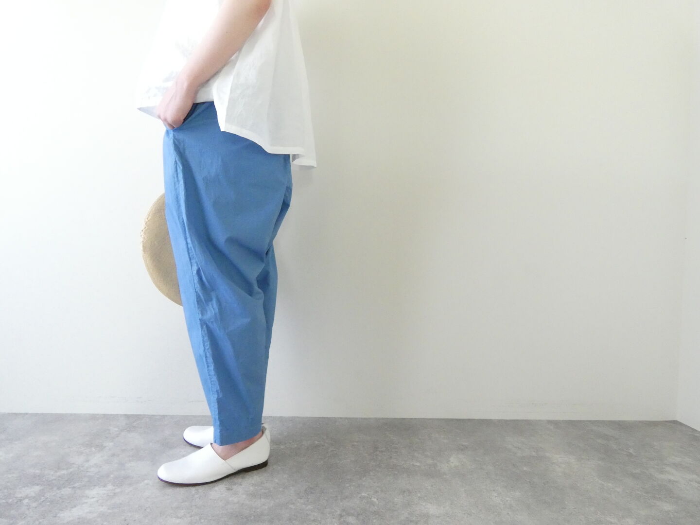 R&D.M.Co-(オールドマンズテーラー) GARMENT DYE TYPEWRITER SARROUEL TAPERED GUM PANTSの商品画像9