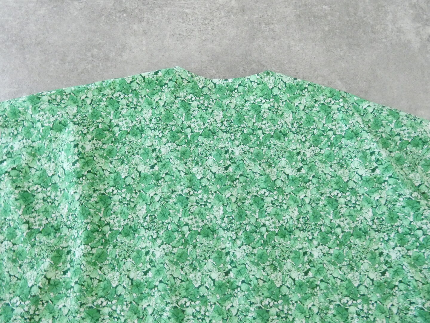 R&D.M.Co-(オールドマンズテーラー) TYPEWRITER WILD BERRY FLORAL PULLOVER BAGGY BLOUSEの商品画像28
