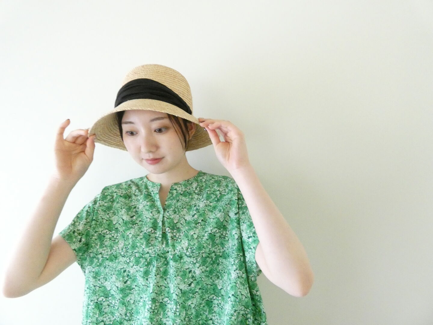 R&D.M.Co-(オールドマンズテーラー) TYPEWRITER WILD BERRY FLORAL PULLOVER BAGGY BLOUSEの商品画像3