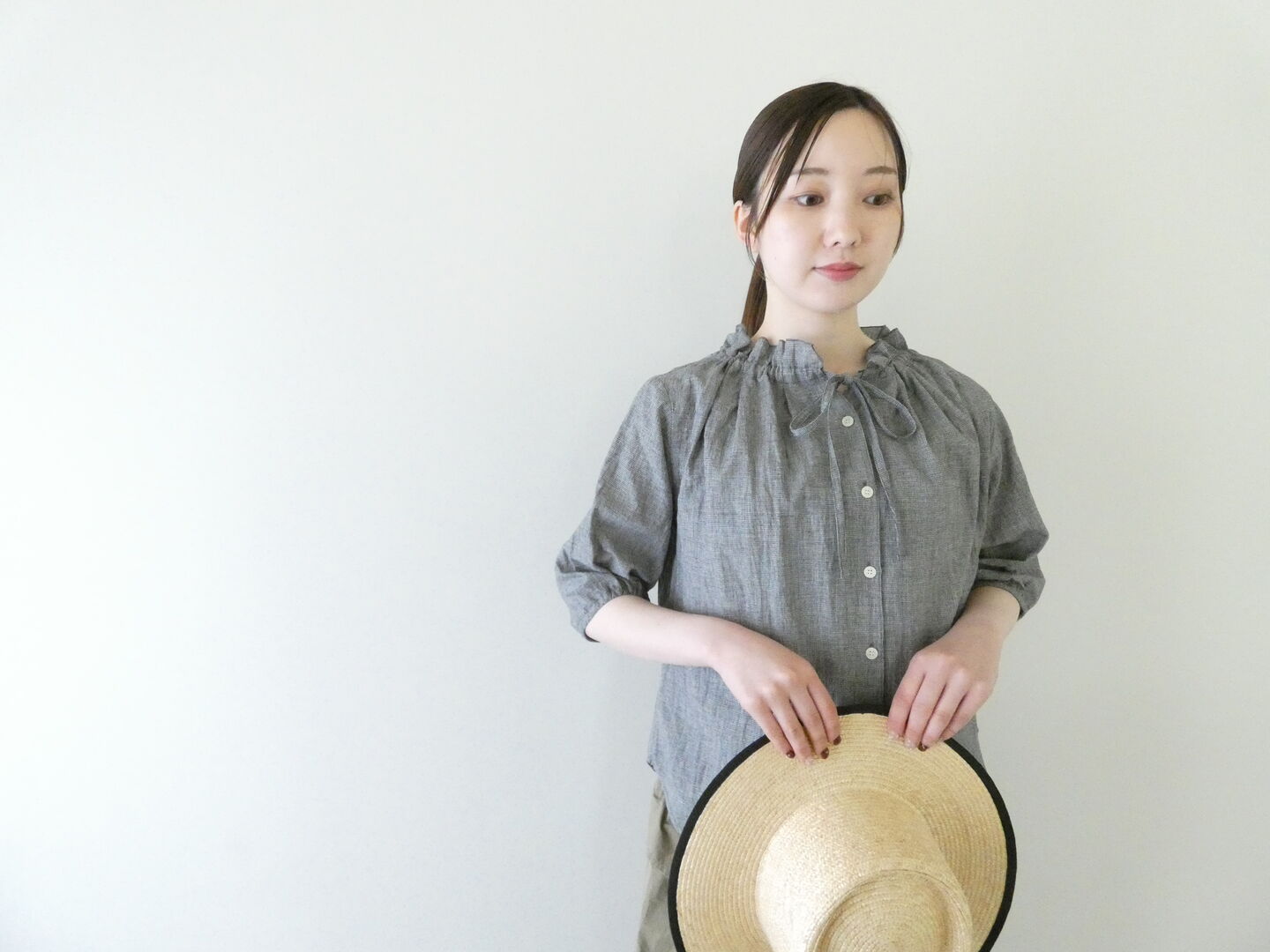 SSC 綿麻衿ぐりリボン通し前開き6分袖ブラウスの商品画像2