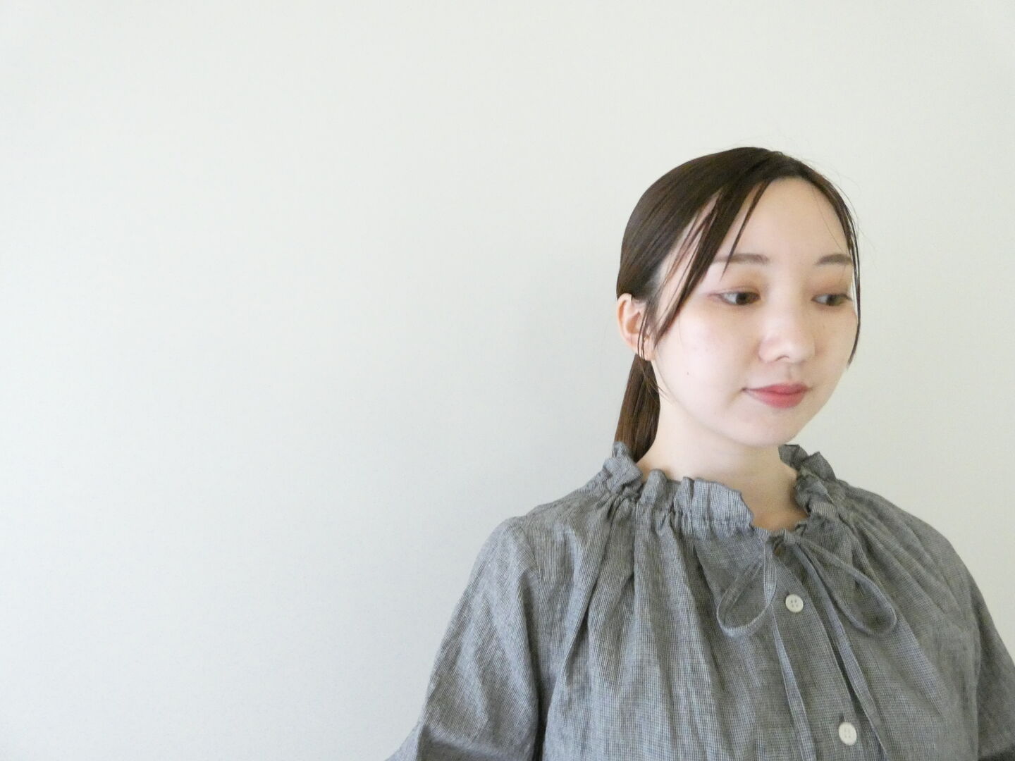 SSC 綿麻衿ぐりリボン通し前開き6分袖ブラウスの商品画像4