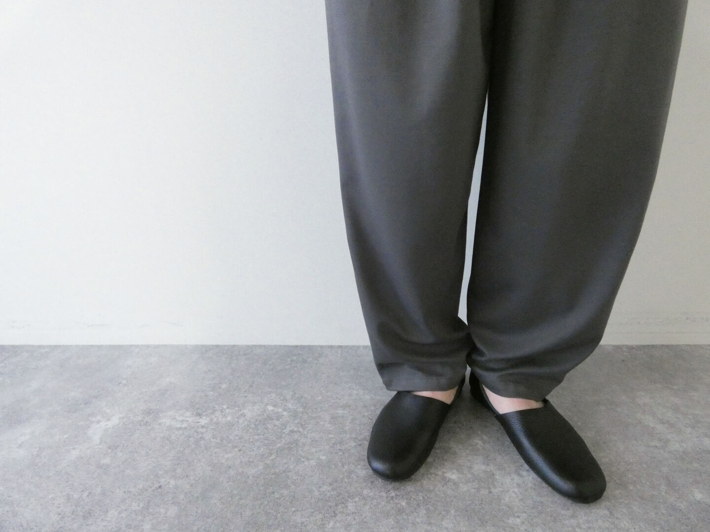 TRAVAIL MANUEL(トラバイユマニュアル) リバーメッシュナローコクーンパンツの商品画像5