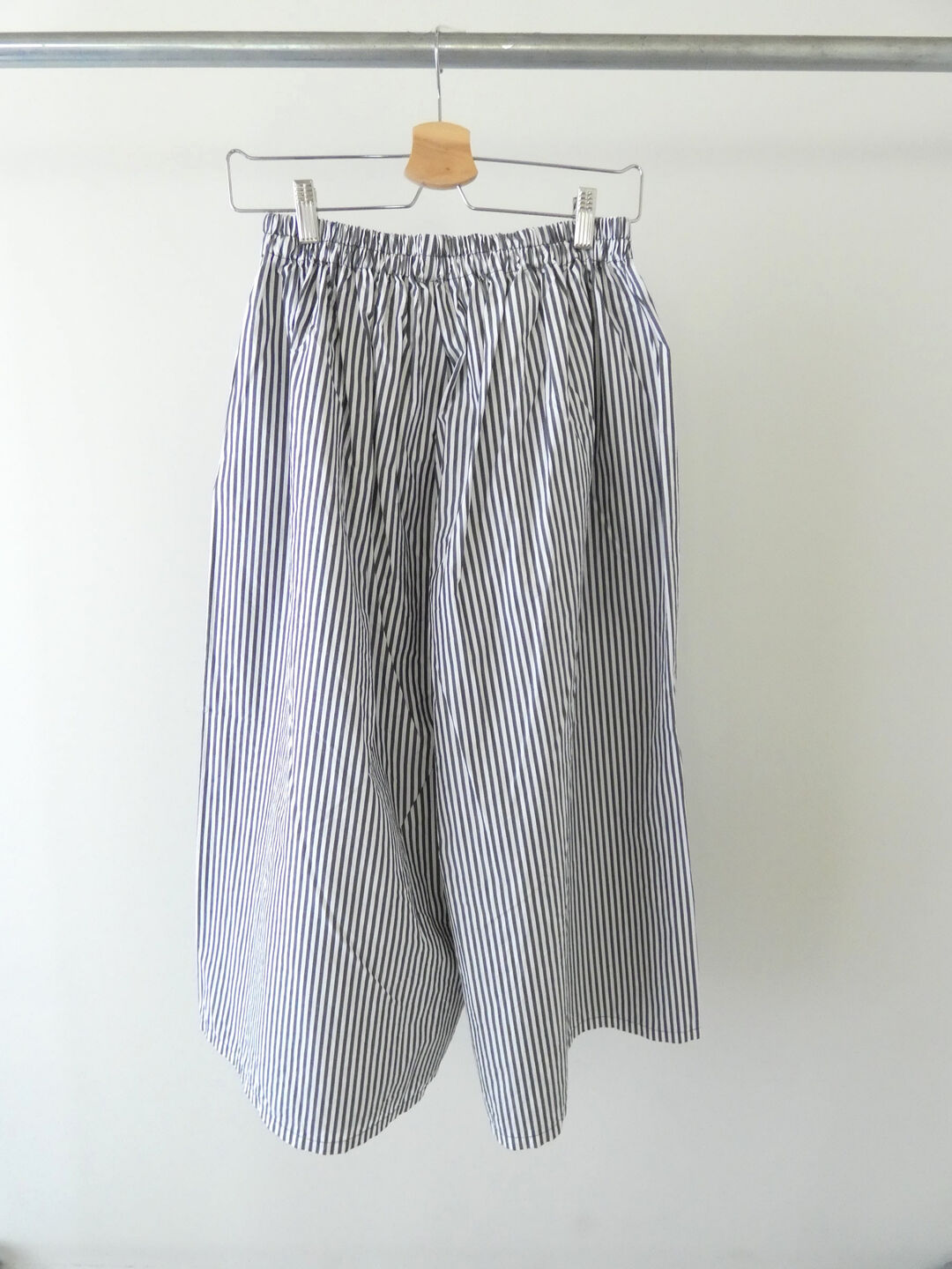 homspun(ホームスパン) タイプライター　ギャザーキュロットパンツの商品画像12