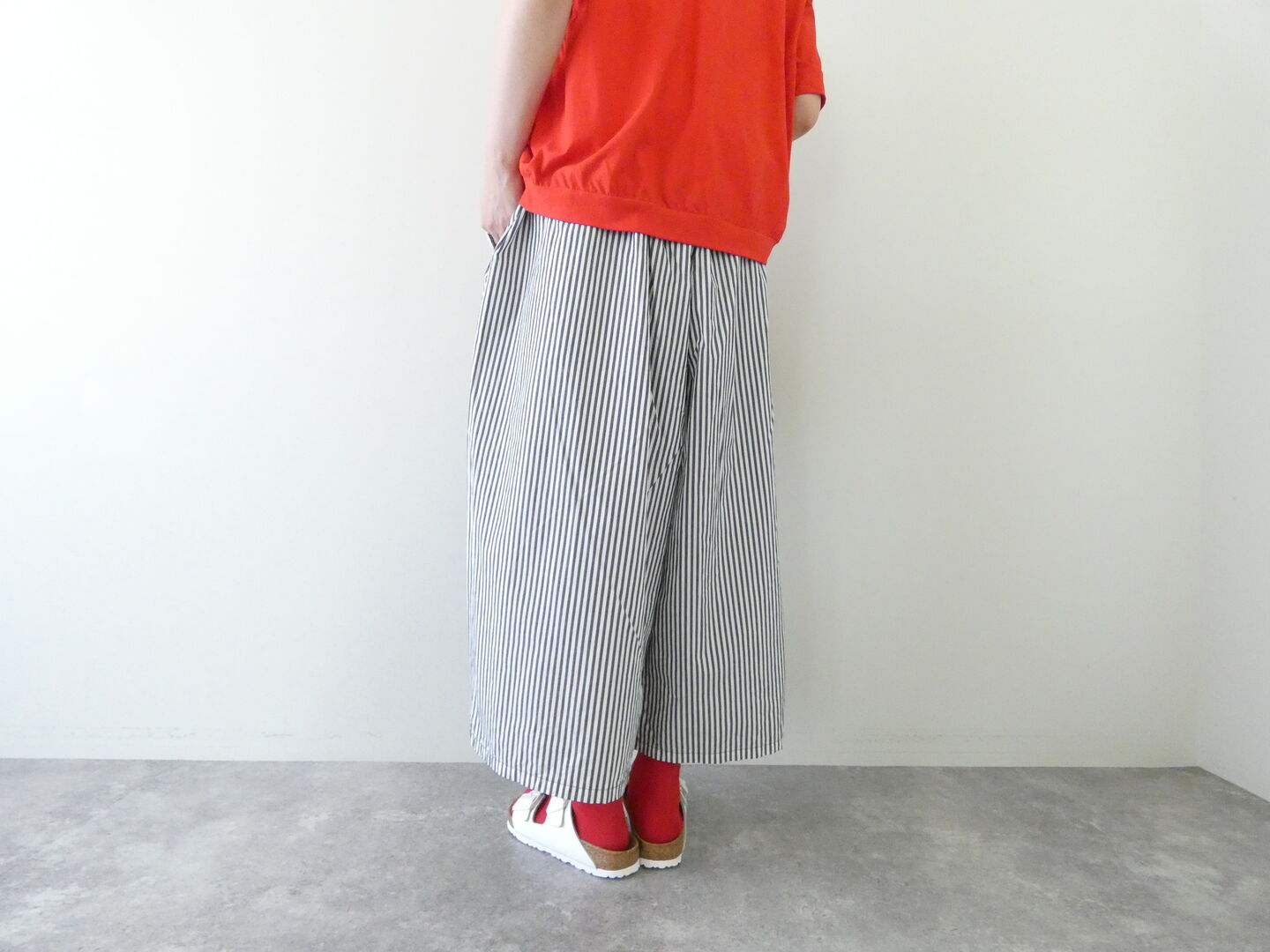homspun(ホームスパン) タイプライター　ギャザーキュロットパンツの商品画像2