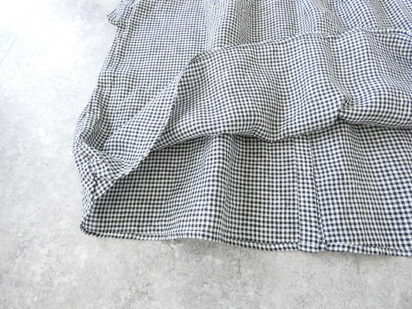 ina(イナ) フレンチリネン肩ヨーク衿付き2WAYブラウスの商品画像33