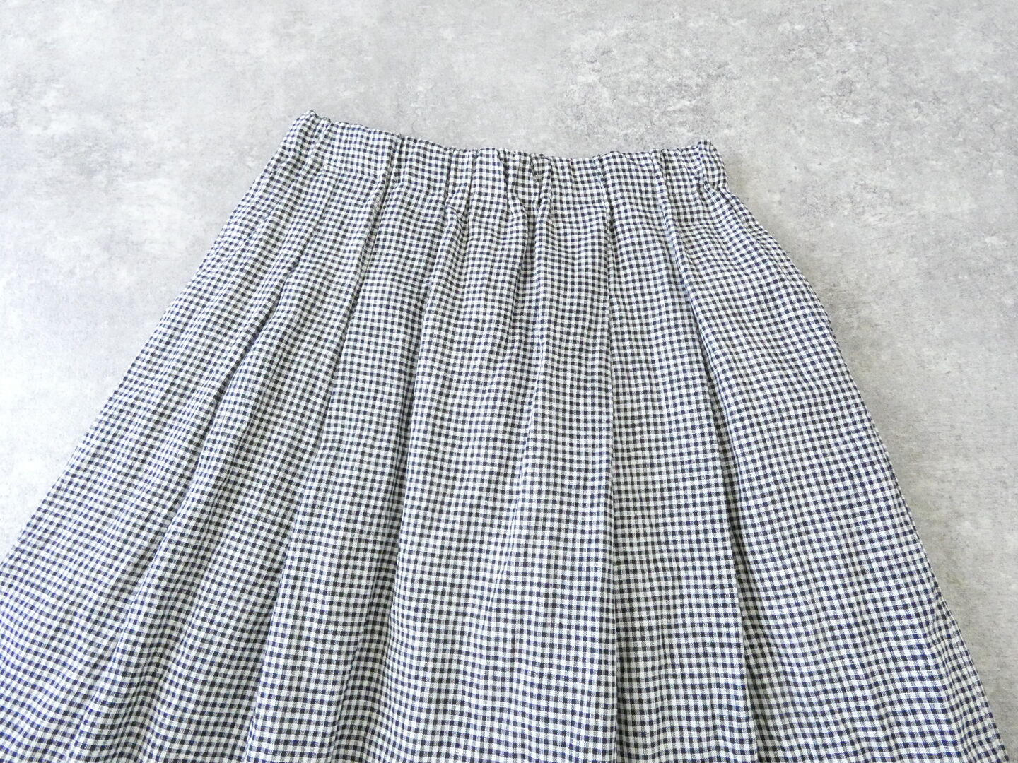 ina(イナ) フレンチリネンウエストゴムタックスカートの商品画像27