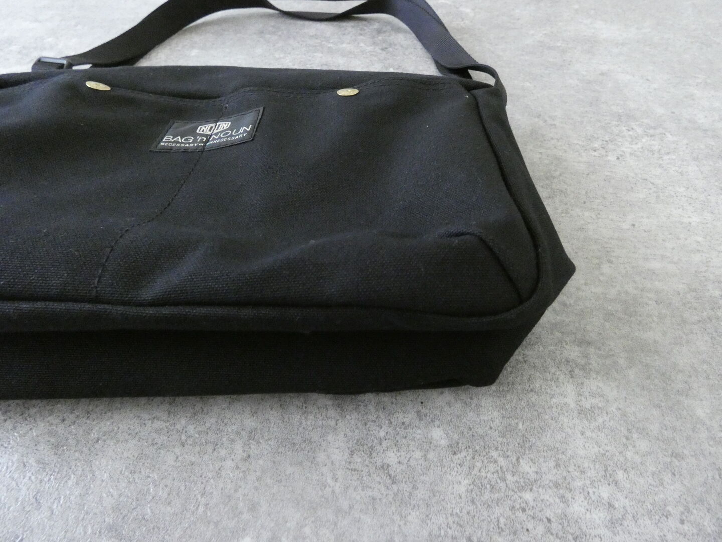 BAG'n'NOUN(バッグンナウン) POCHETTE 