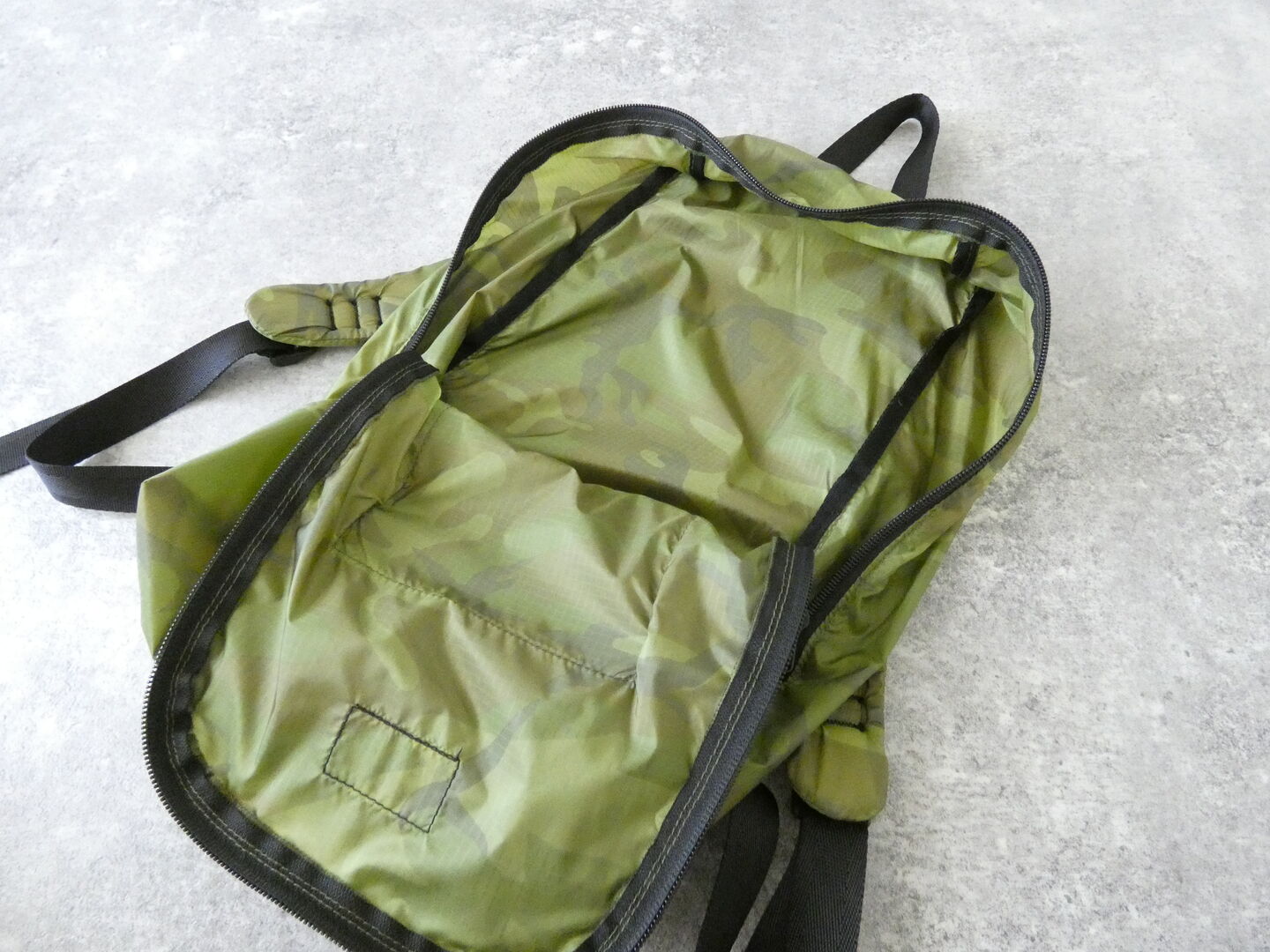 BAG'n'NOUN(バッグンナウン) CAMP SAC CAMOの商品画像8