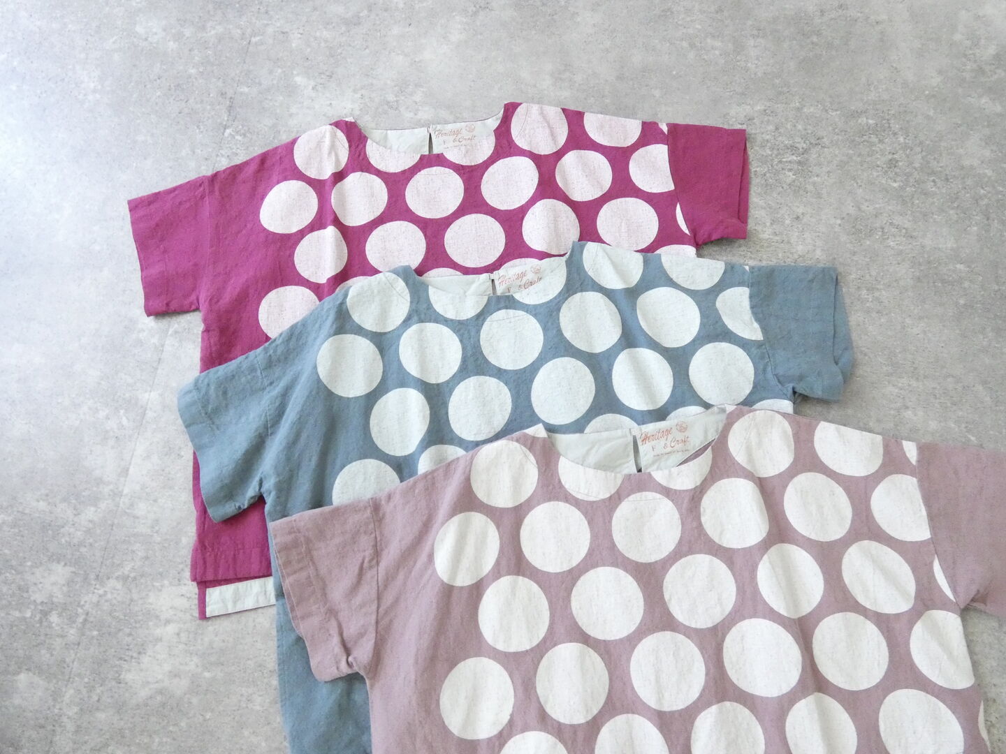 快晴堂(かいせいどう) Girl's ベルギーリネンの大きな水玉 水玉半袖Tシャツの商品画像9