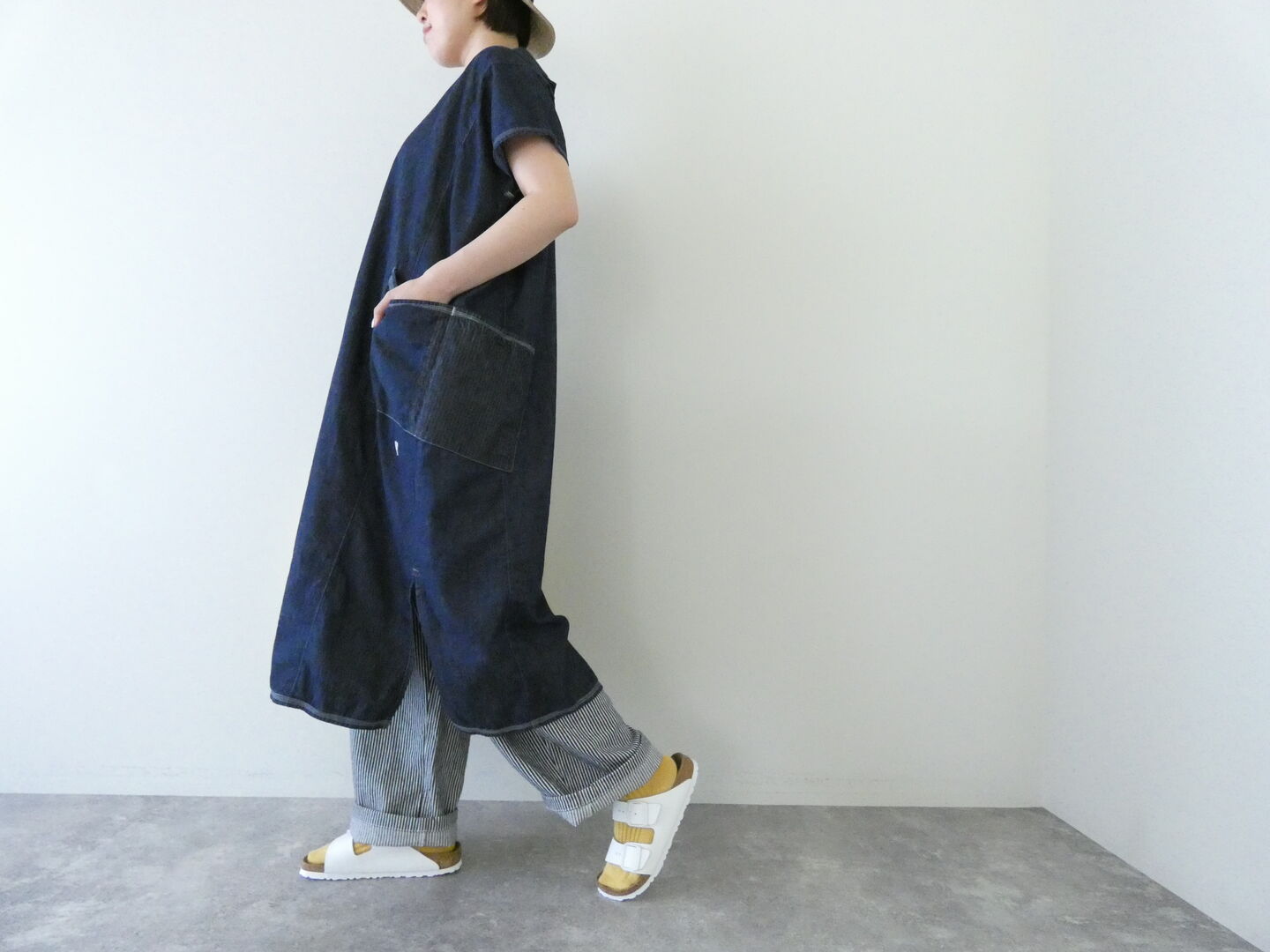 快晴堂(かいせいどう) Girl's・マルチシーズン/6オンスデニム Wide脇切り替えセーラー衿ワンピースの商品画像9