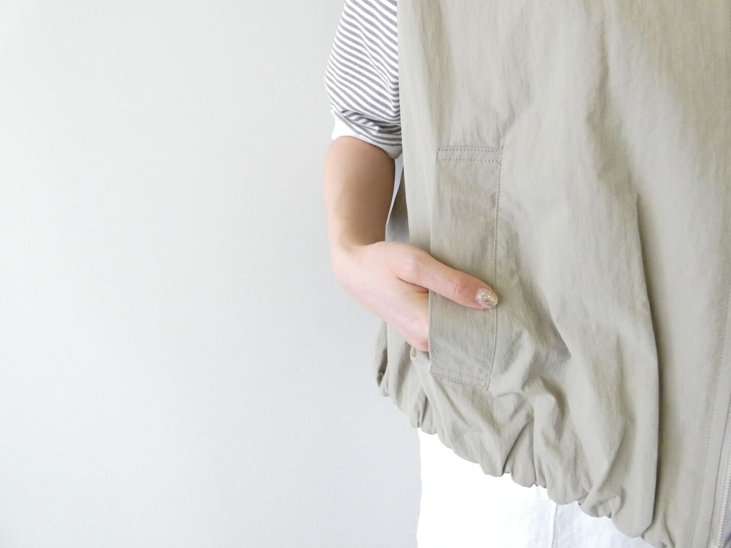 mao made(マオメイド) ヴィンテージウェザーバルーンシルエットZIP UPベストの商品画像5