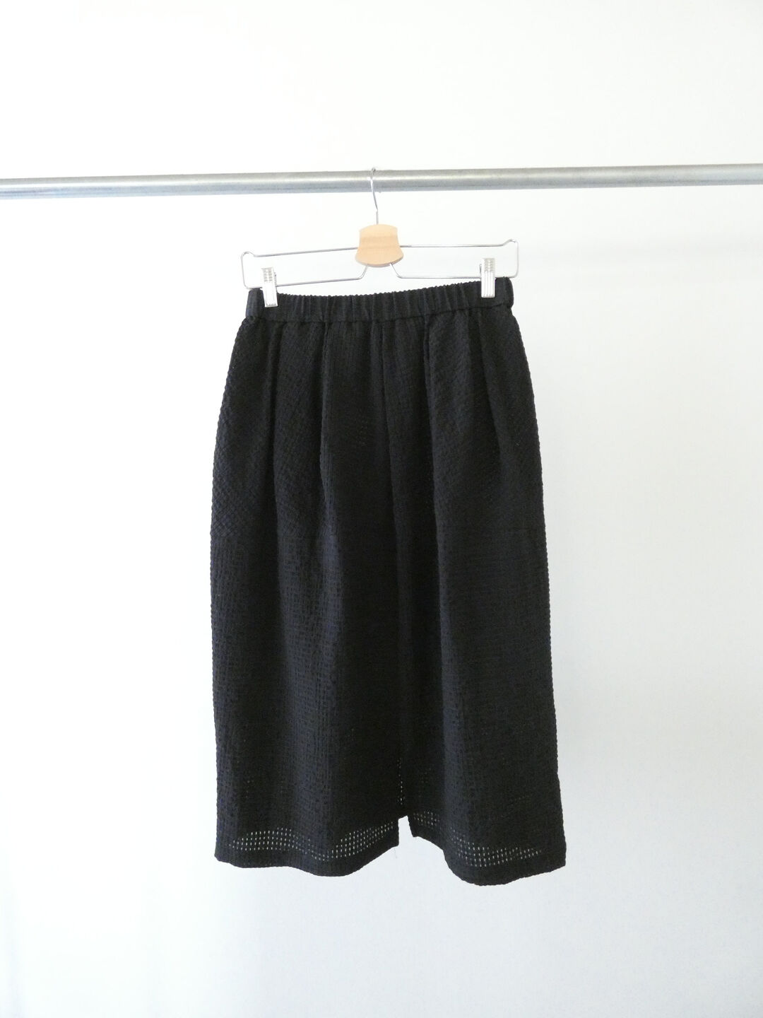 mizuiro ind(ミズイロインド) カラミチェックタックコクーンスカートの商品画像11