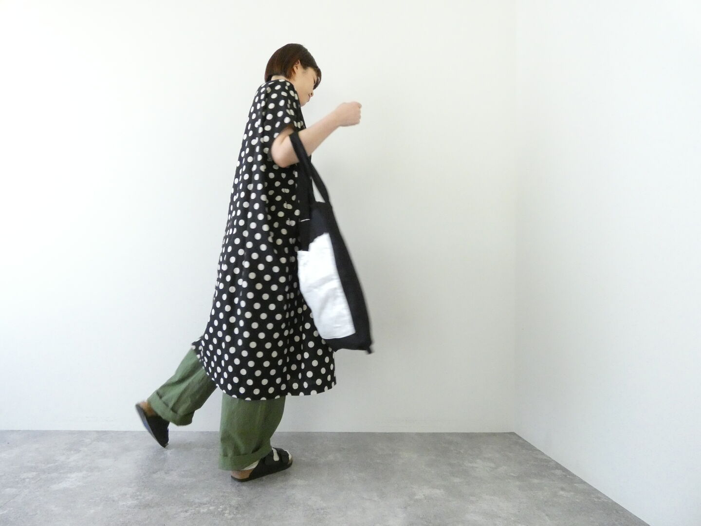 prit(プリット) 20/1リネンコットンシーチングドットプリント スリーブレスビッグワンピースの商品画像5