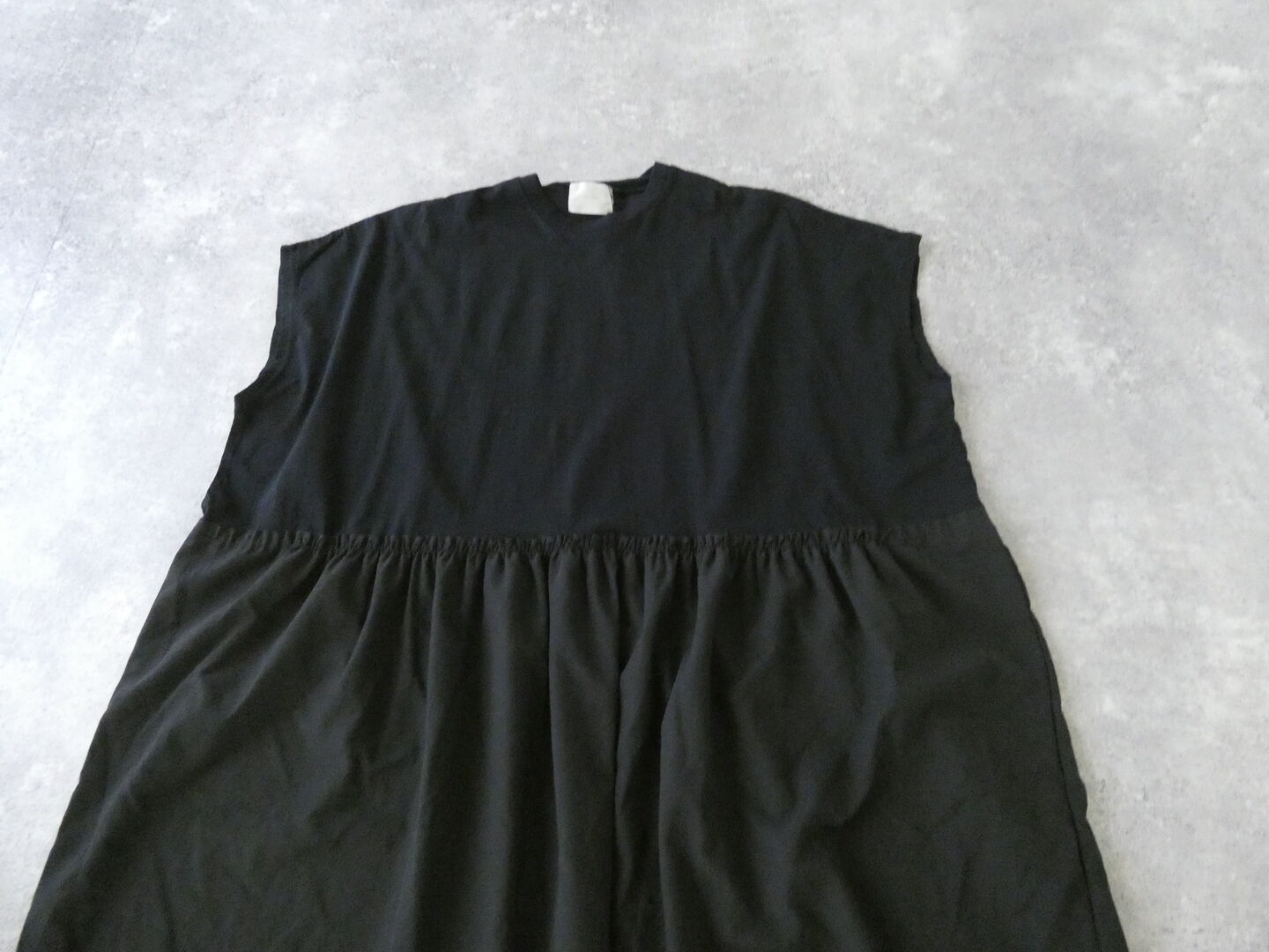 sabbatum(サバタム) 天竺バイファブリックロングワンピースの商品画像21