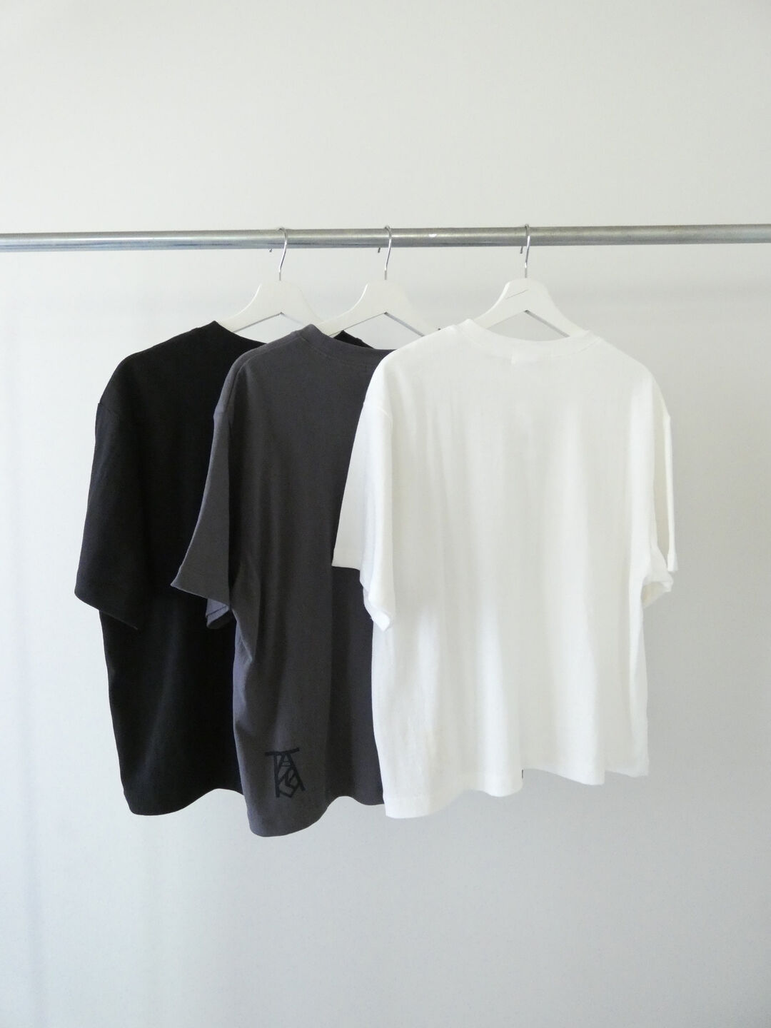 TANG(タング) ドット柄Tシャツの商品画像11