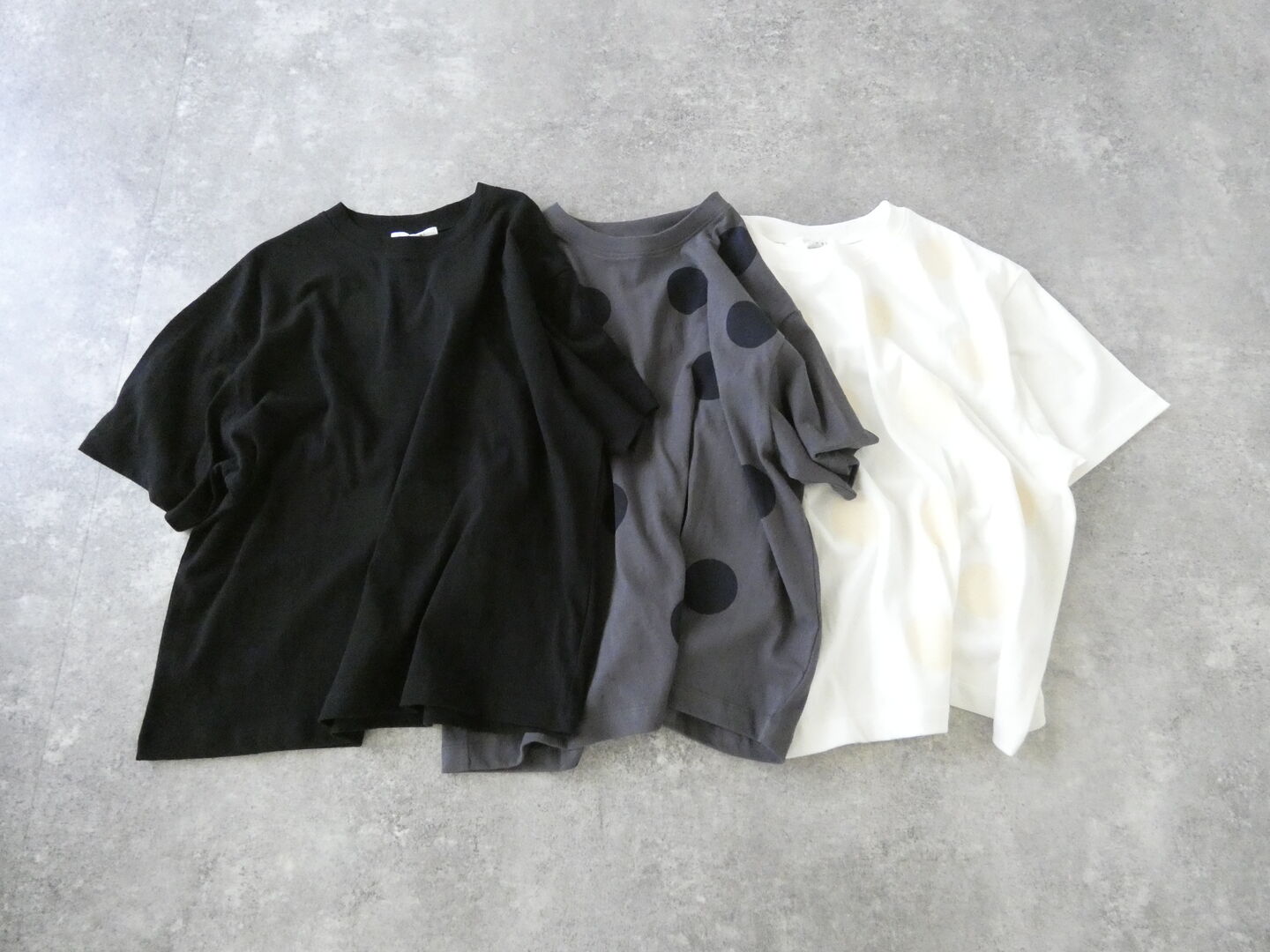 TANG(タング) ドット柄Tシャツの商品画像3