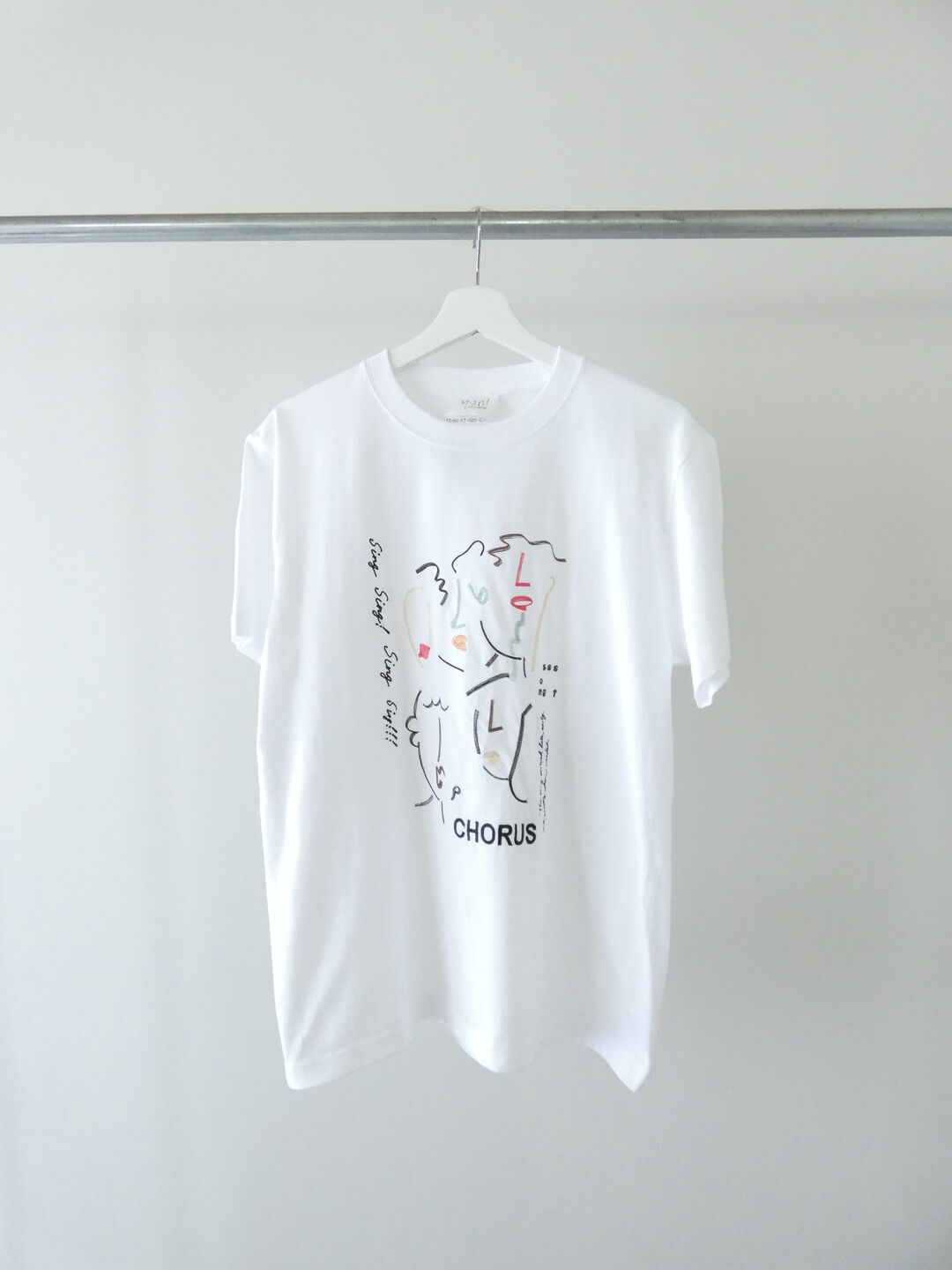yuni(ユニ イズ ライク ア フラワー トゥー ミー) CHORUSエンブロイダリーTシャツの商品画像10