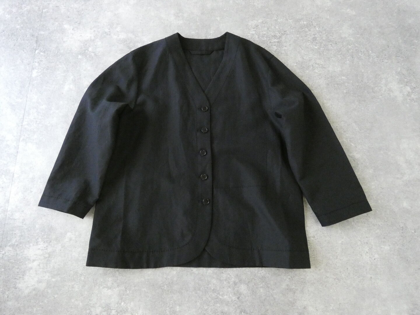 homspun(ホームスパン) ウールリネンノーカラージャケットの商品画像11