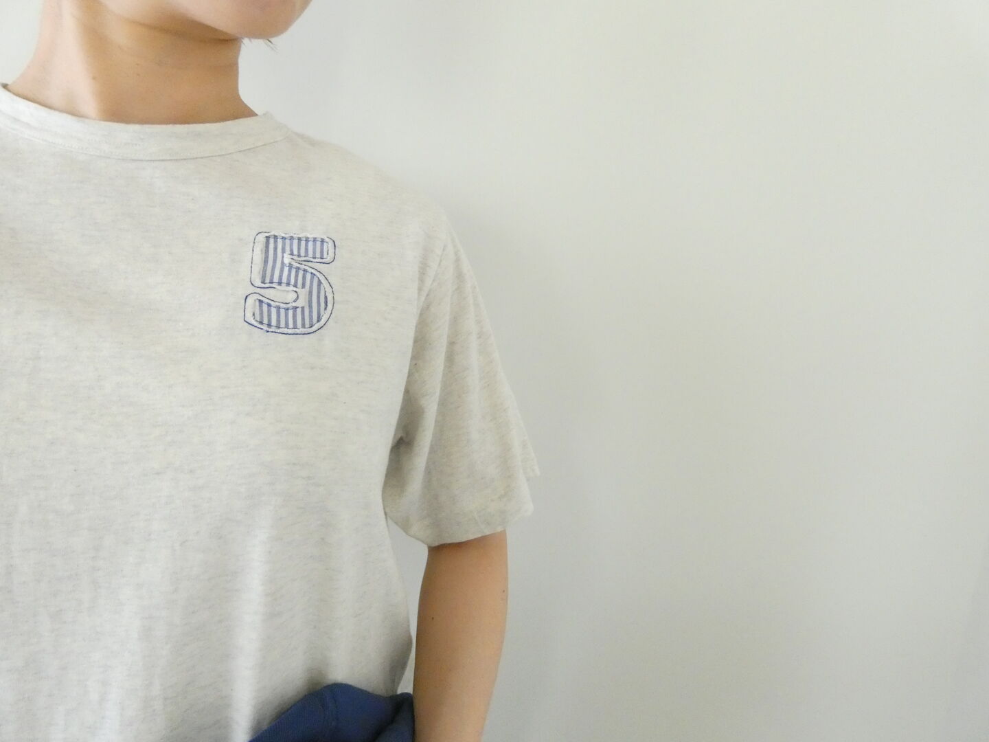 NATURAL LAUNDRY(ナチュラルランドリー) カード天竺5刺繍Tシャツの商品画像6