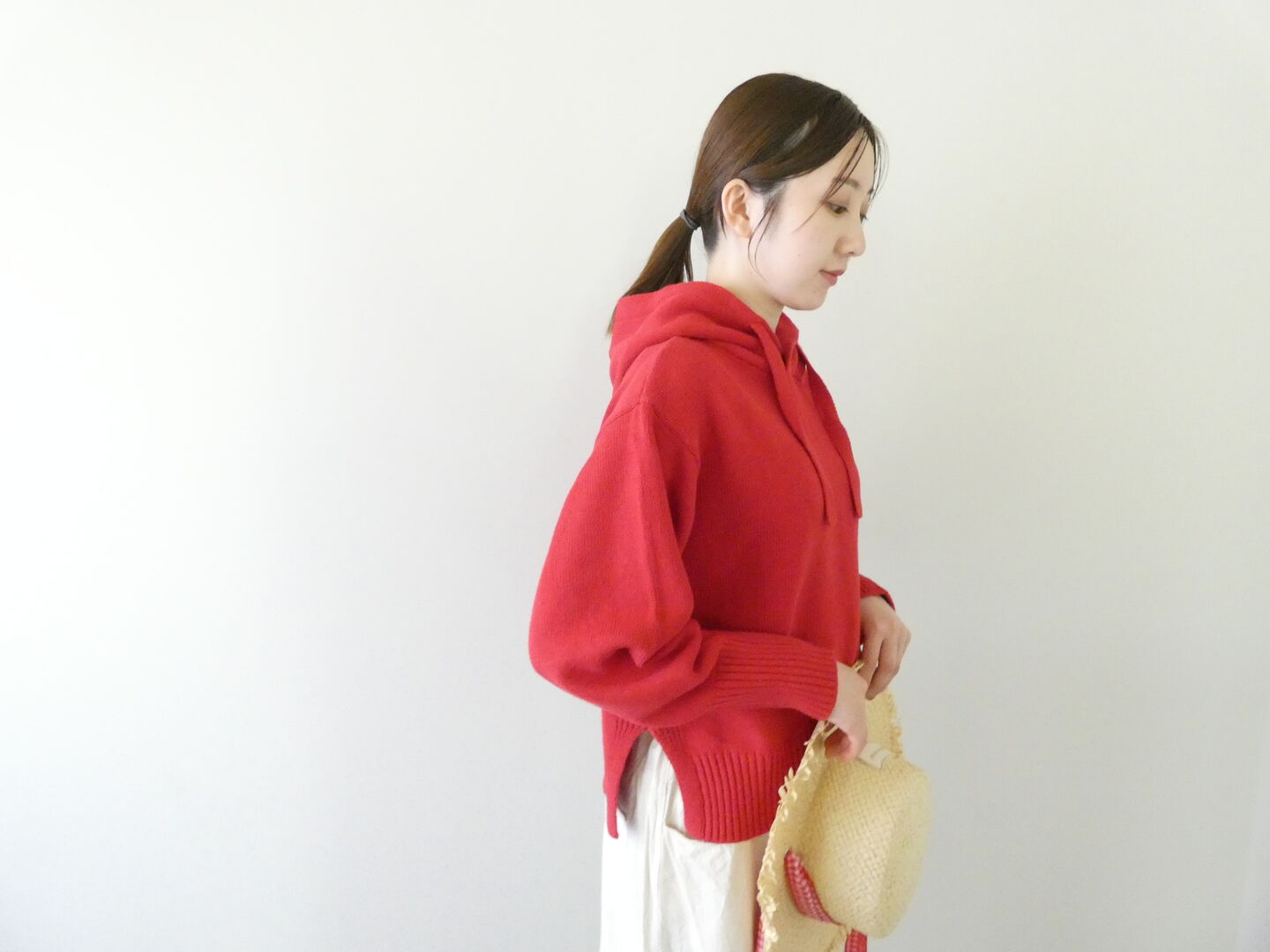 mao made(マオメイド) ざっくりアサーメン 気持ちちょい短めフード付きプルオーバーの商品画像7