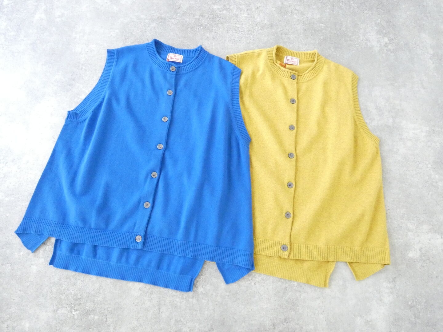 mao made(マオメイド) やわらかコットンほんのりフロントボタンバックスリットベストの商品画像3