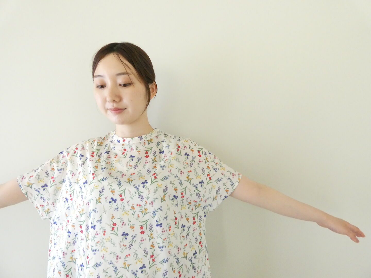 PK リバティBotanical Display シンプルTブラウスの商品画像1