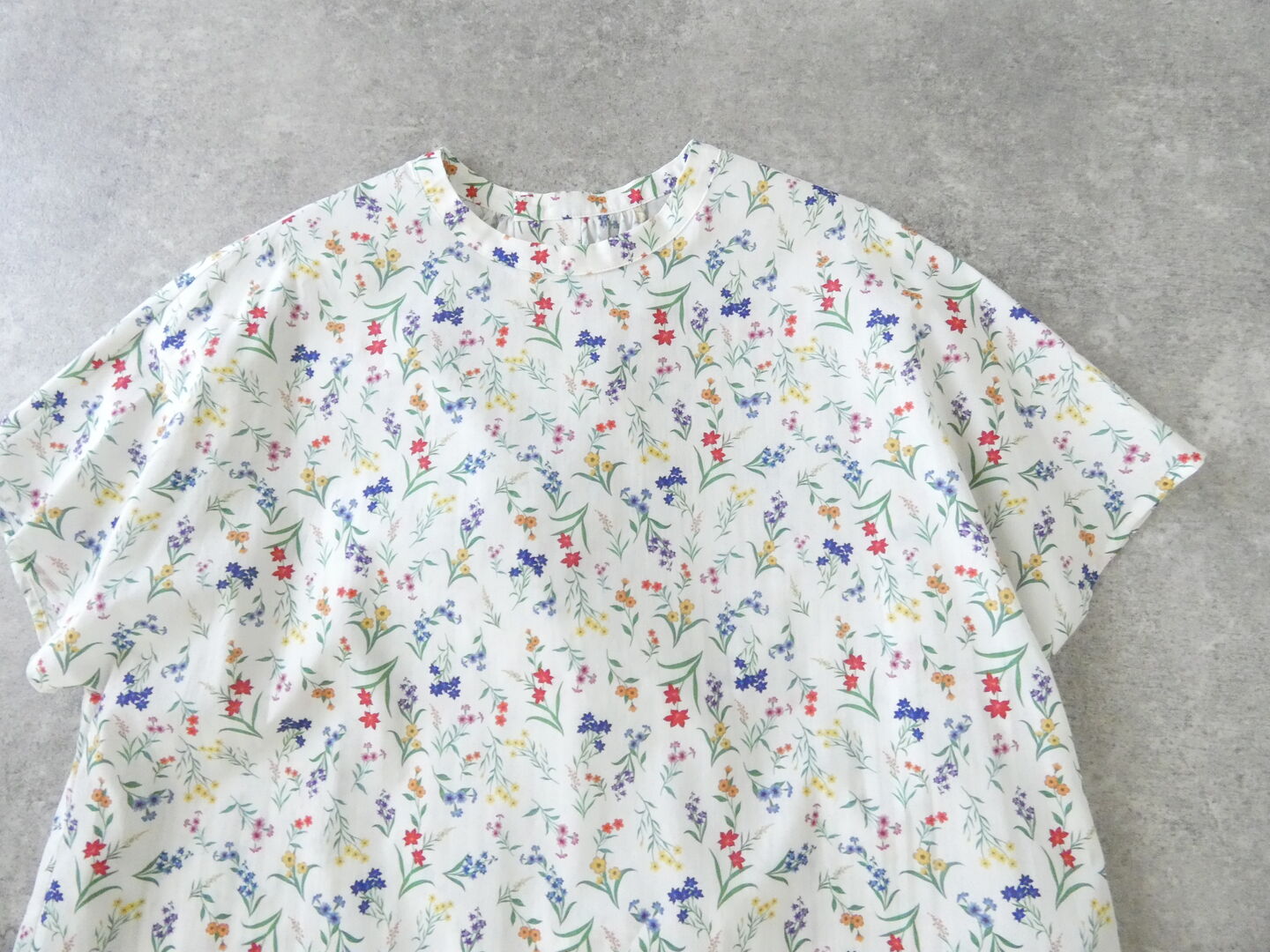 PK リバティBotanical Display シンプルTブラウスの商品画像21