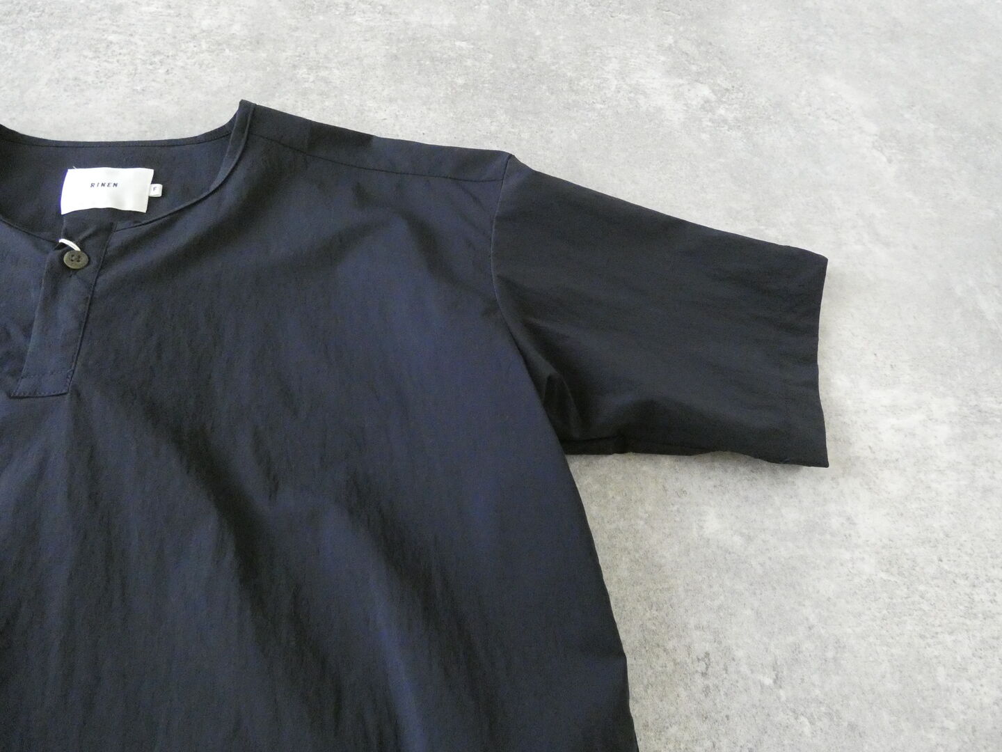 RINEN(リネン) ストレッチナイロン半袖ヘンリーネックシャツの商品画像31