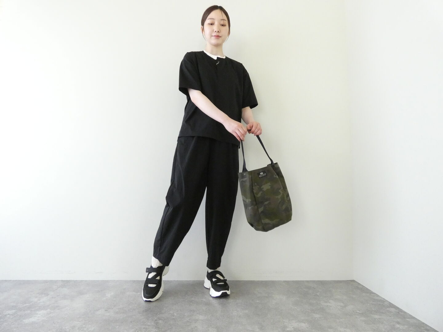 RINEN(リネン) ストレッチナイロンワンタックパンツの商品画像7