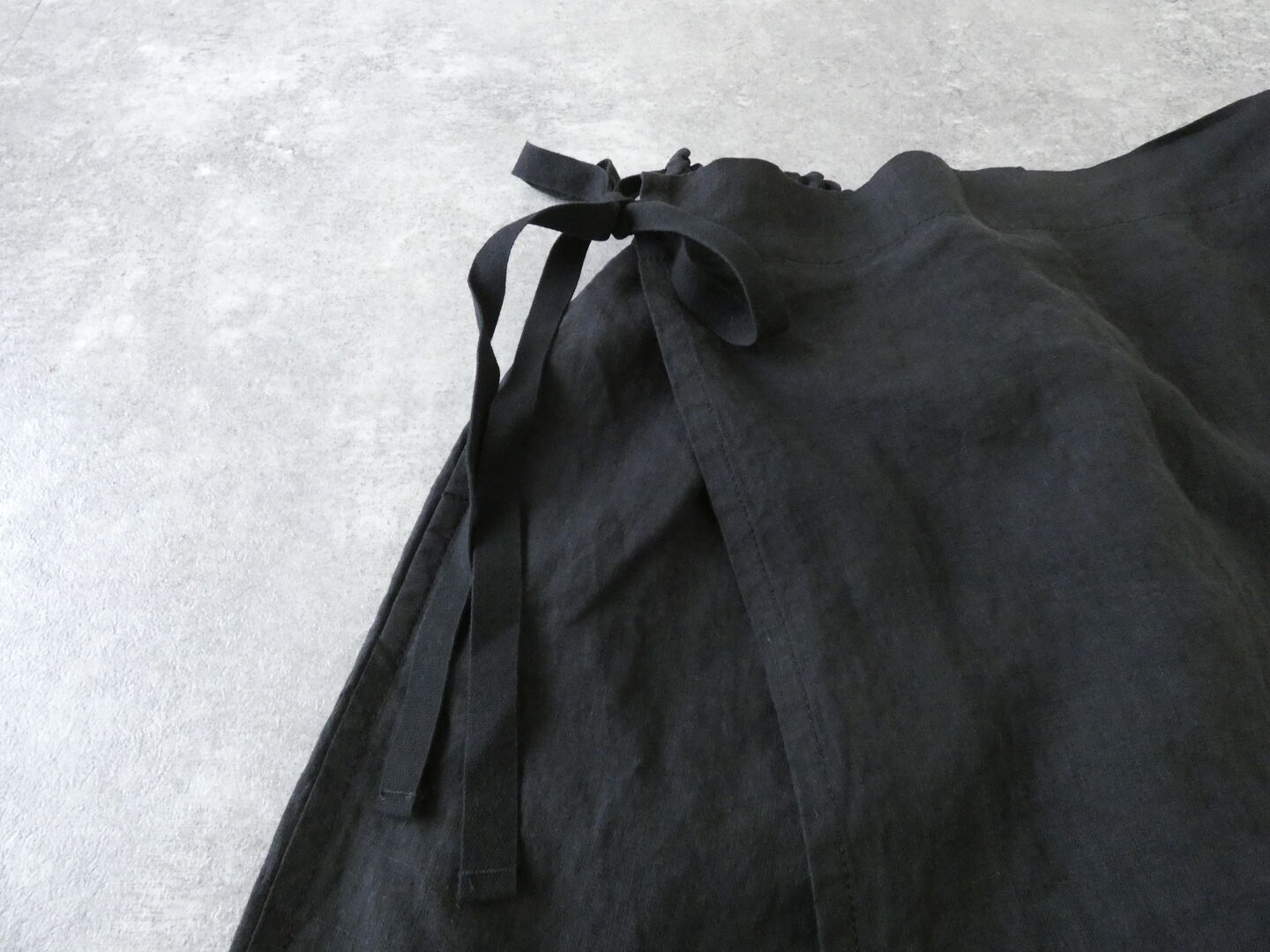TRAVAIL MANUEL(トラバイユマニュアル) フレンチリネンキャンバスラップパンツの商品画像30