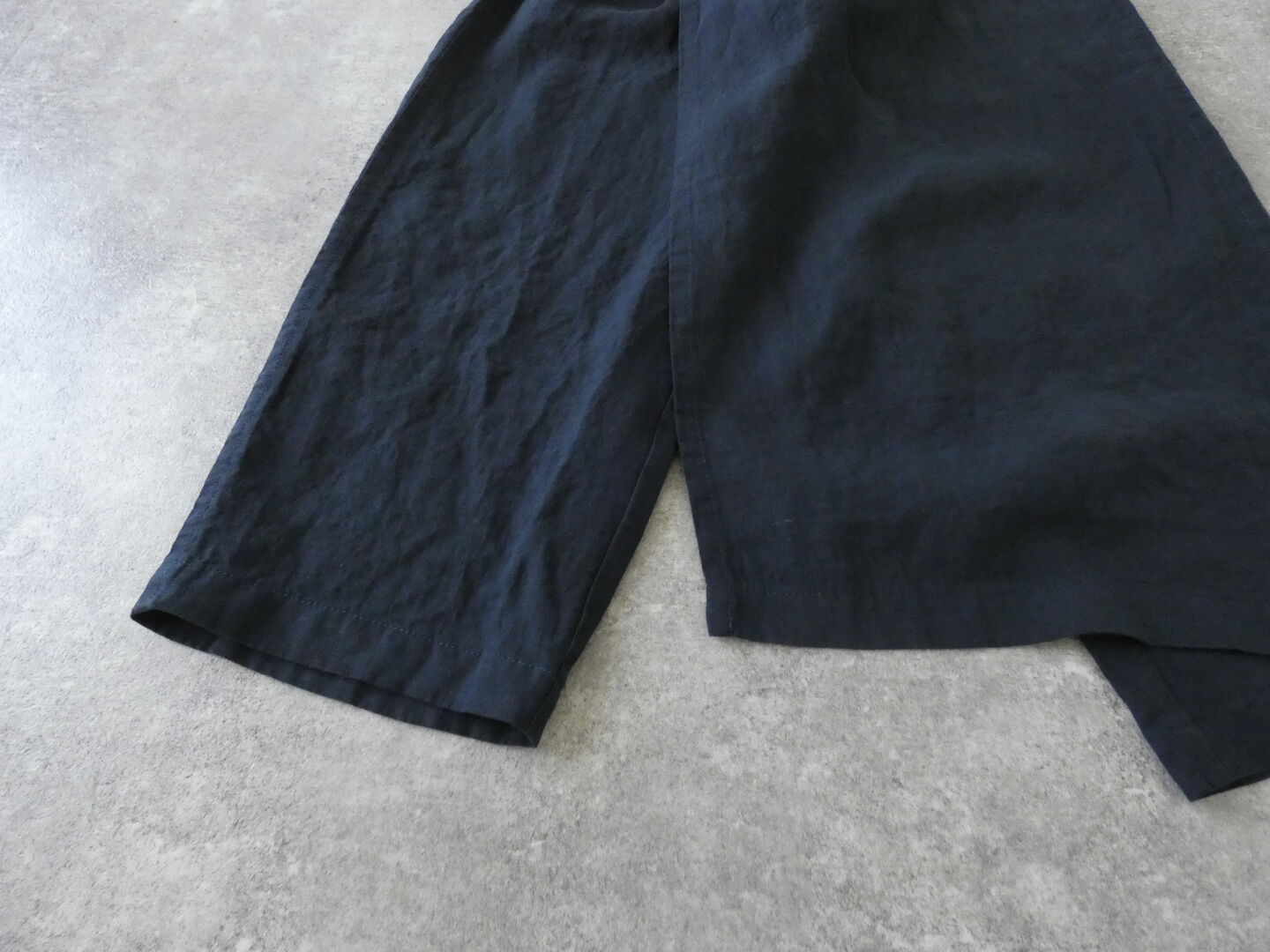 TRAVAIL MANUEL(トラバイユマニュアル) フレンチリネンキャンバスラップパンツの商品画像46