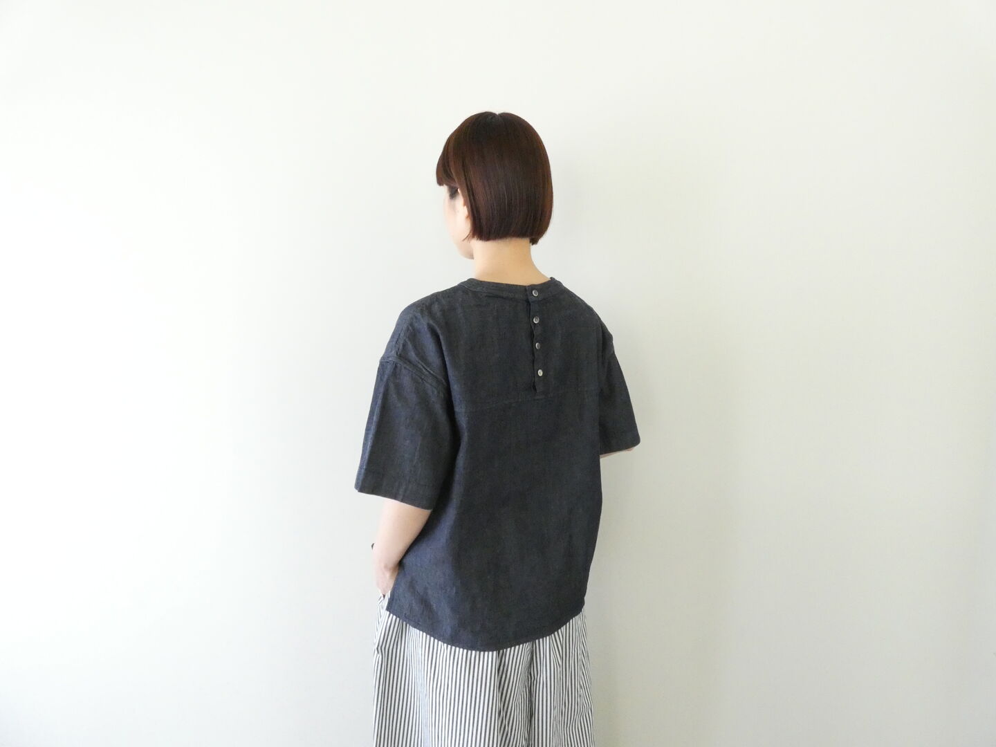 UNIVERSAL TISSU(ユニヴァーサル ティシュ) 6ozデニムバックボタンシャツの商品画像10