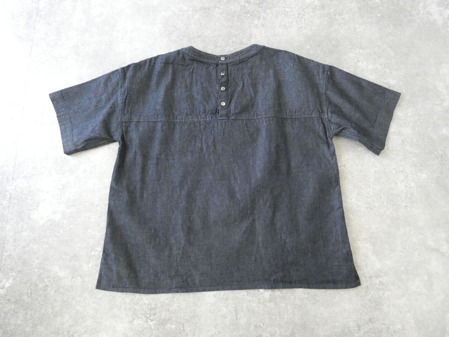UNIVERSAL TISSU(ユニヴァーサル ティシュ) 6ozデニムバックボタンシャツの商品画像13