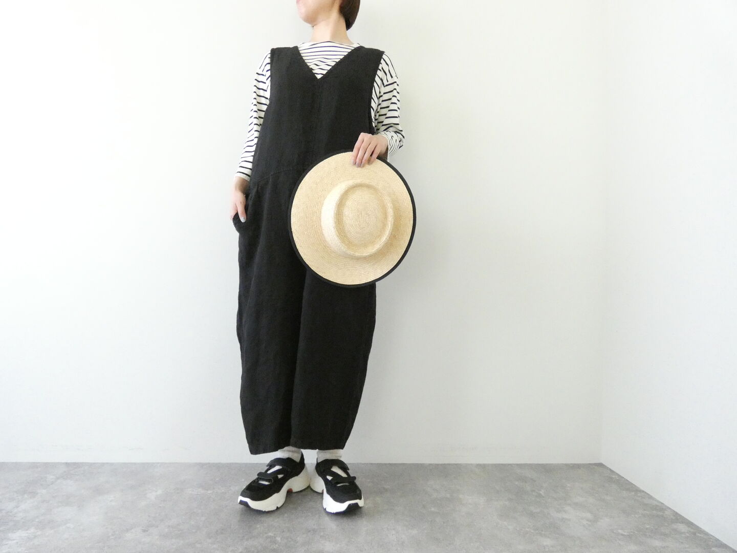 tumugu(ツムグ) ソリトリネンサロペットの商品画像1
