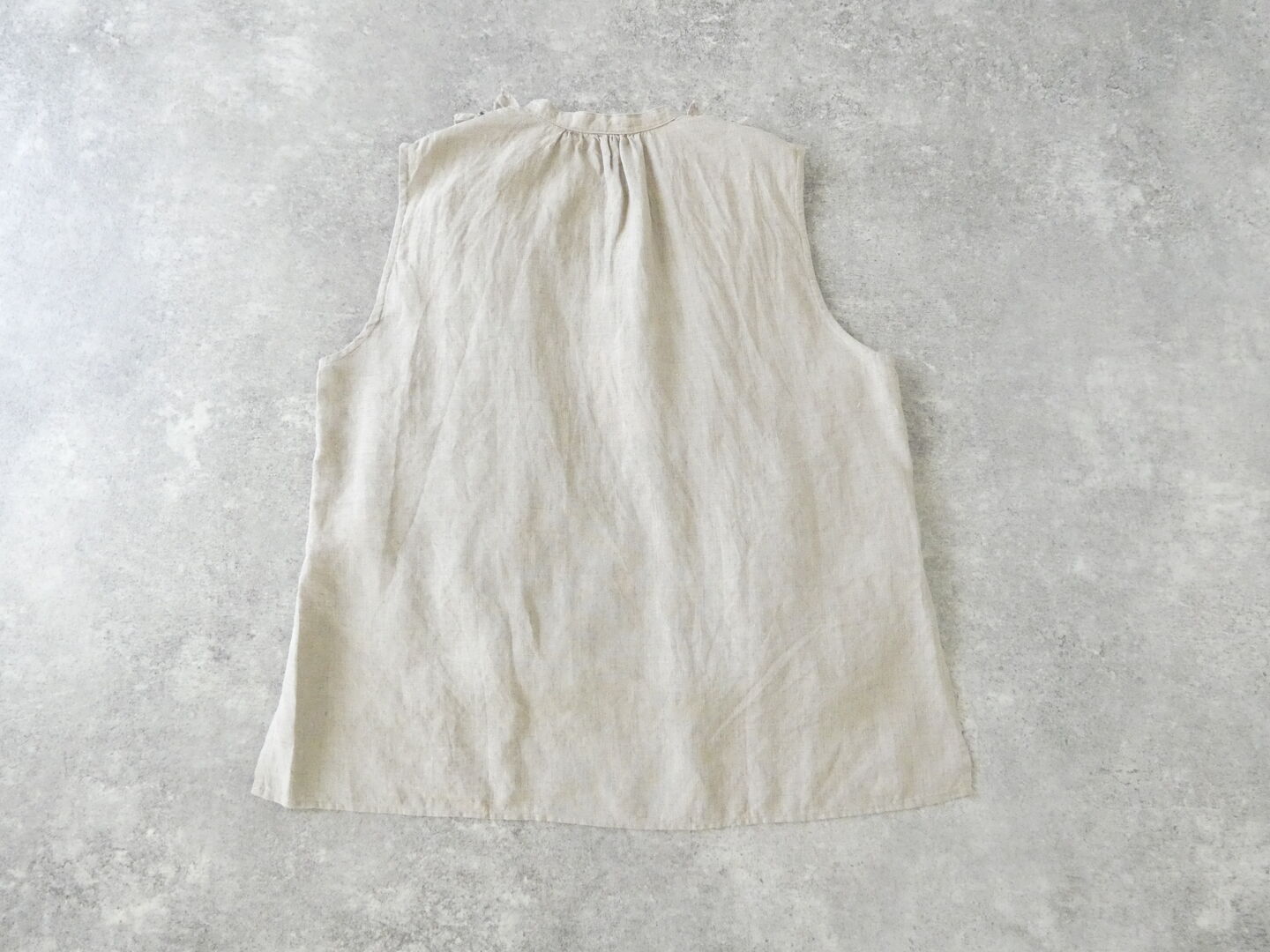 UNIVERSAL TISSU(ユニヴァーサル ティシュ) スリーブレスフリルブラウスの商品画像43