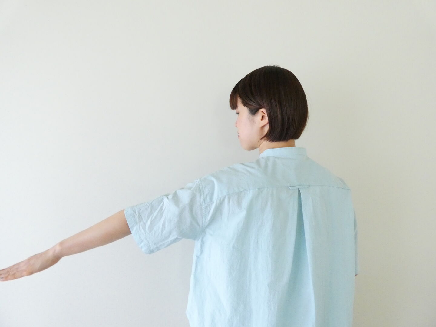 Hands of creation(ハンズオブクリエイション) 強撚cotton桐七炊きバンドカラー半袖シャツの商品画像8