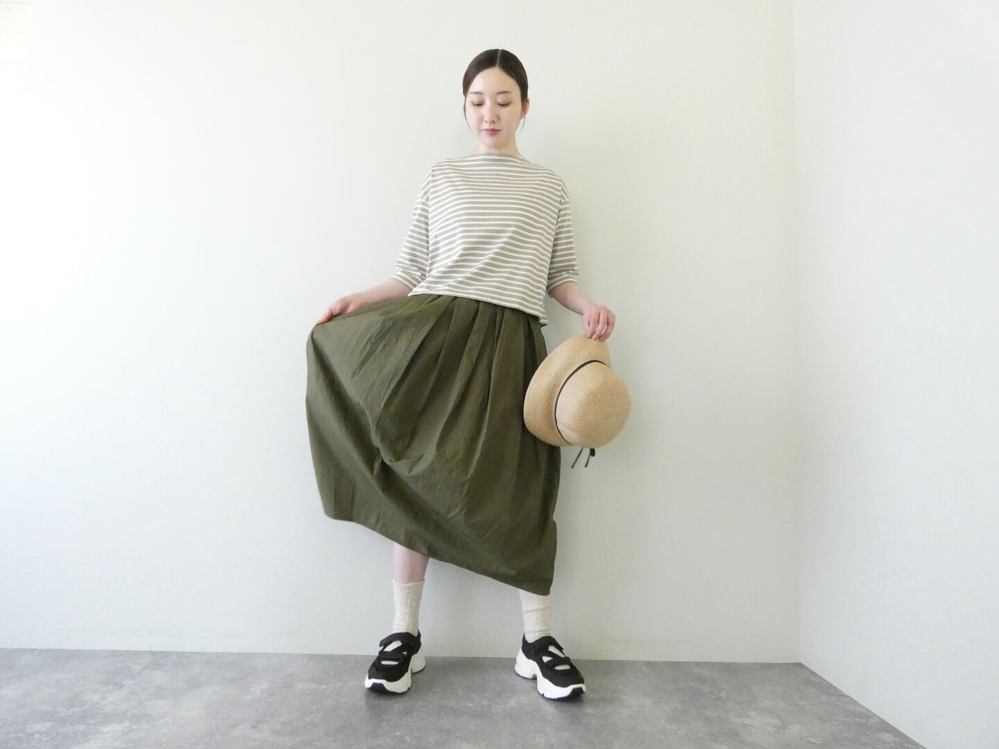 ina(イナ) タイプライターナチュラリードライ切替コクーンスカートの商品画像1