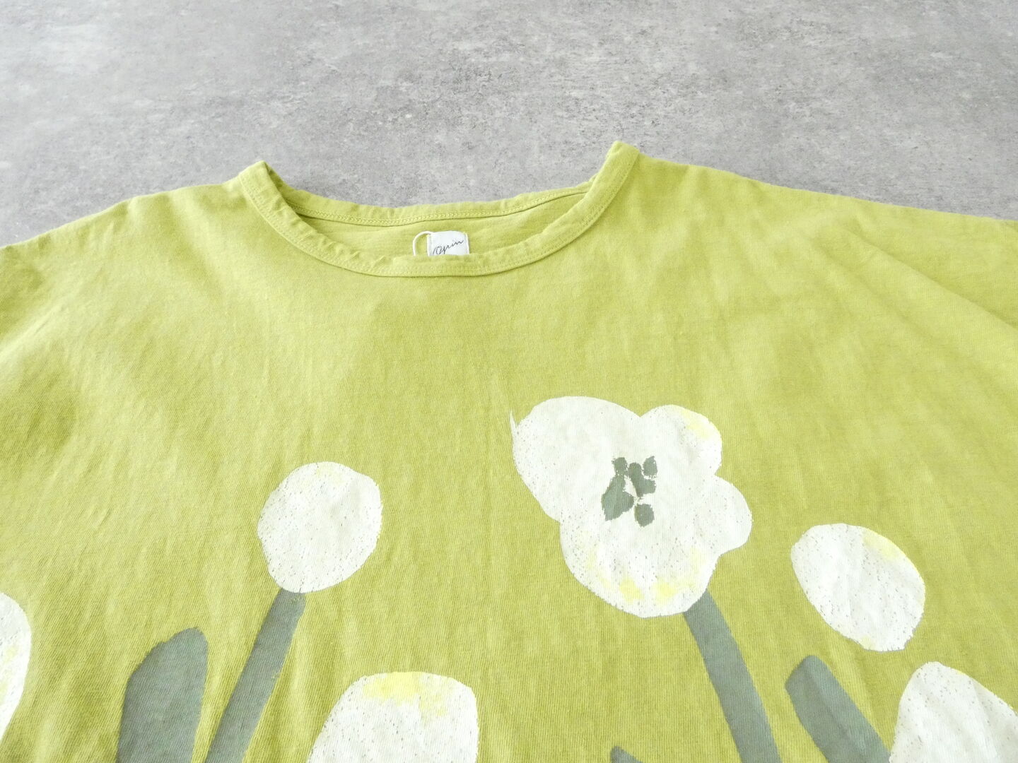 grin(グリン) マナプール天竺bloomプリントTの商品画像44